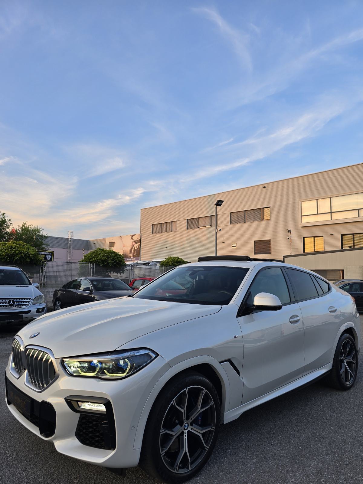 BMW X6 3.0D * M-SPORT PAKET * FULL OPREMA * ODLIČNO STANJE * JAMSTVO *, pogled izvana - slika 2