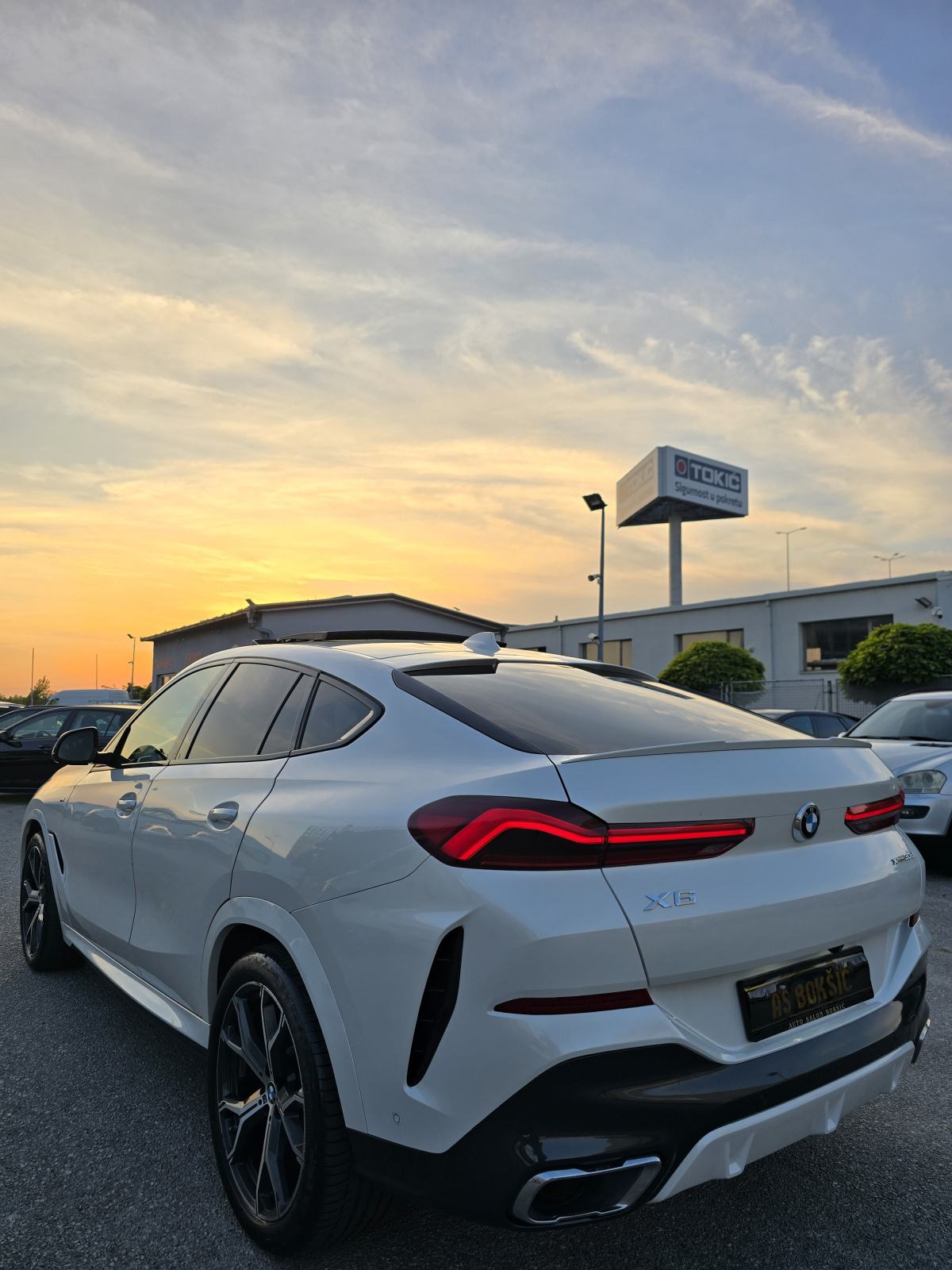 BMW X6 3.0D * M-SPORT PAKET * FULL OPREMA * ODLIČNO STANJE * JAMSTVO *, pogled izvana - slika 4