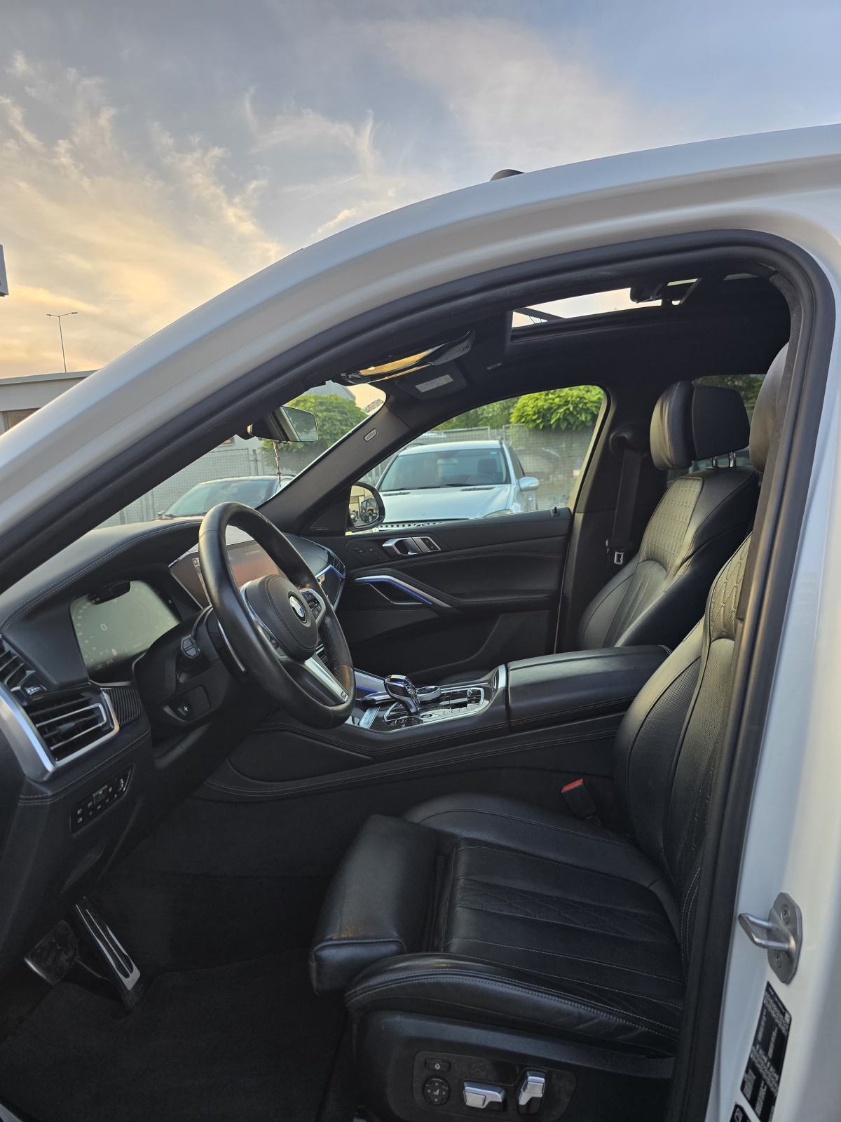 BMW X6 3.0D * M-SPORT PAKET * FULL OPREMA * ODLIČNO STANJE * JAMSTVO *, fotografija 14
