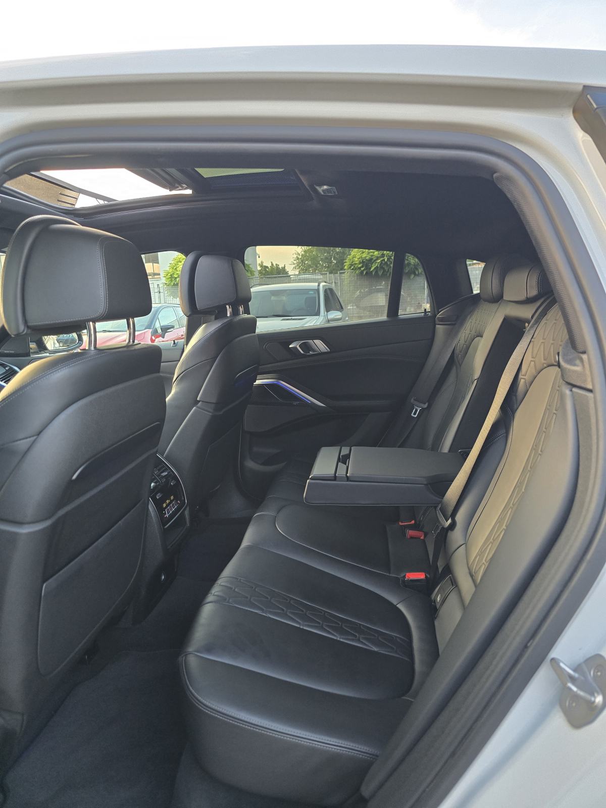 BMW X6 3.0D * M-SPORT PAKET * FULL OPREMA * ODLIČNO STANJE * JAMSTVO *, fotografija 16
