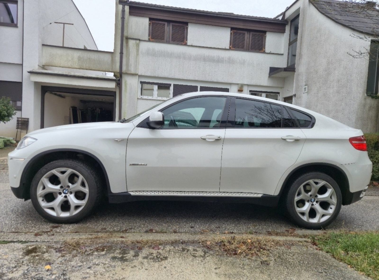 BMW X6 30d automatik reg.do 05/2027, fotografija 11
