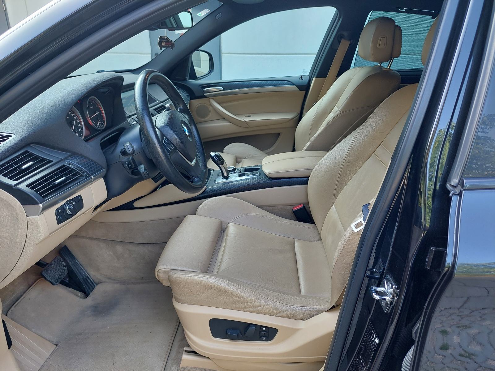 BMW X6 35d Xdrive, fotografija 14