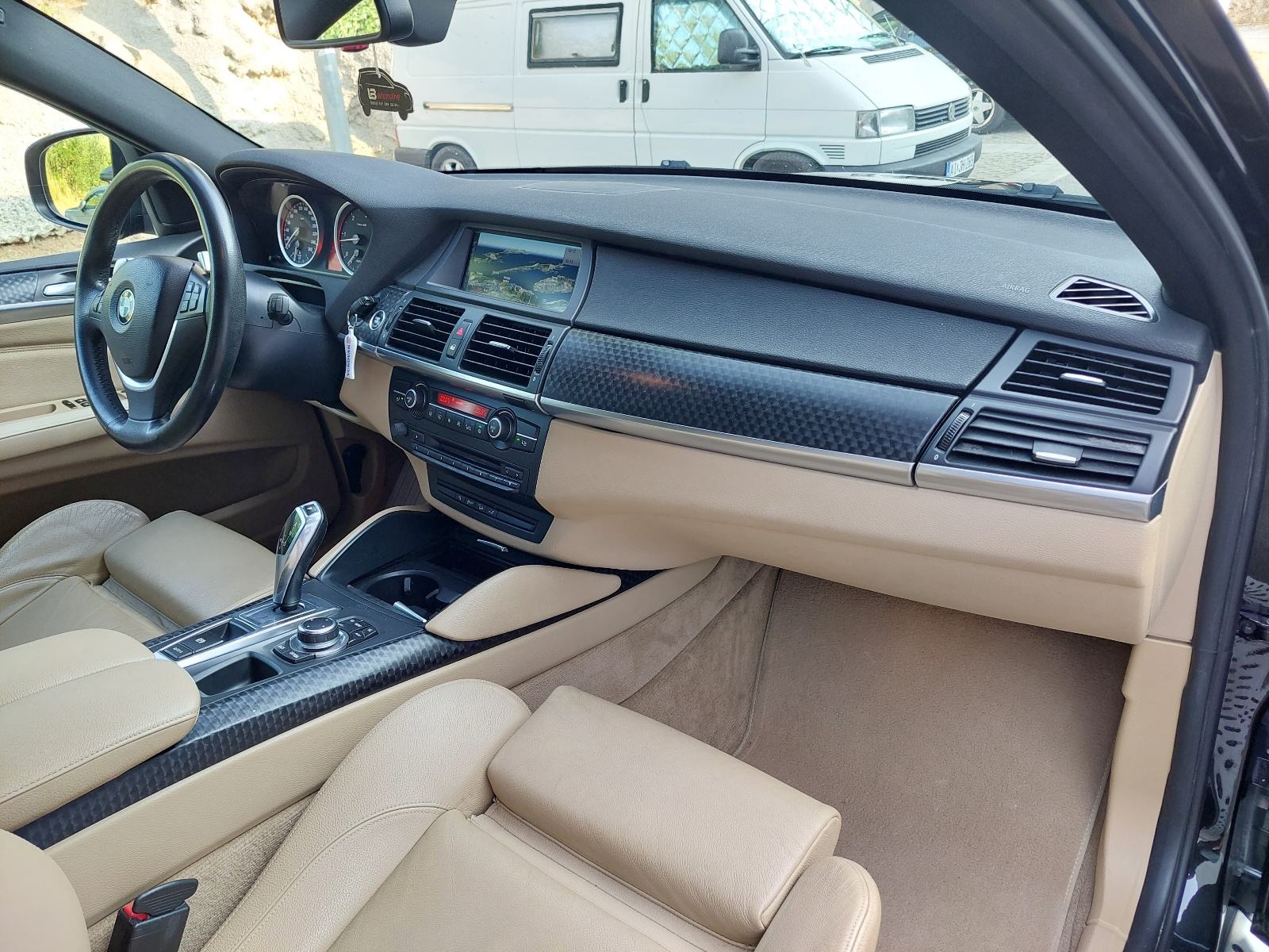 BMW X6 35d Xdrive, fotografija 15