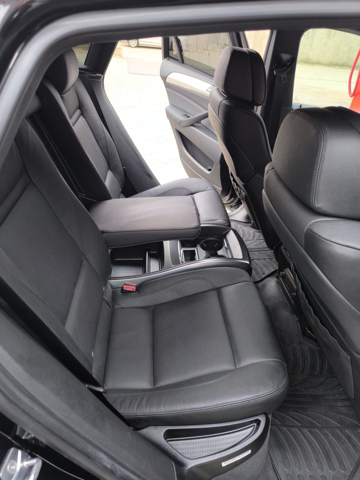 BMW X6 40xd, fotografija 8