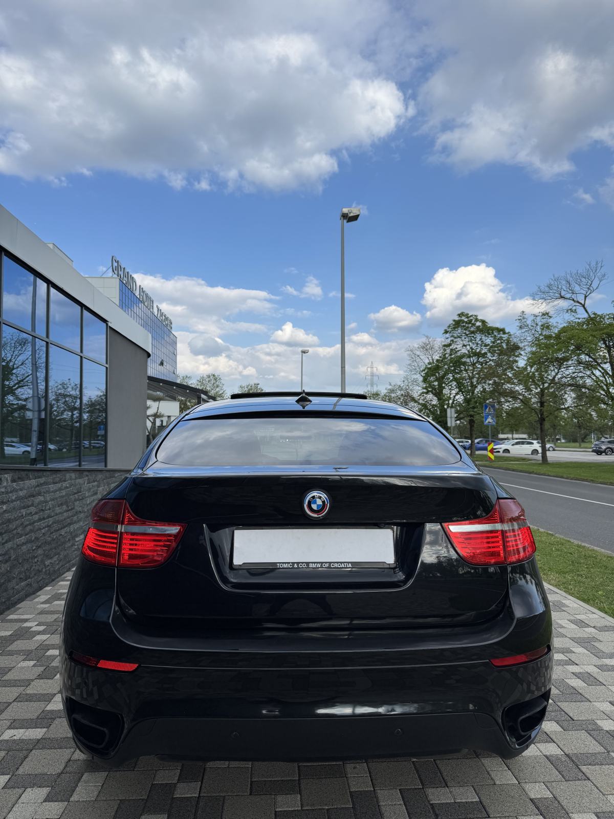 BMW X6 5.0i - M SPORT - FULL OPREMA - ORG KM - JEDINSTVEN - PRILIKA !!, fotografija 10