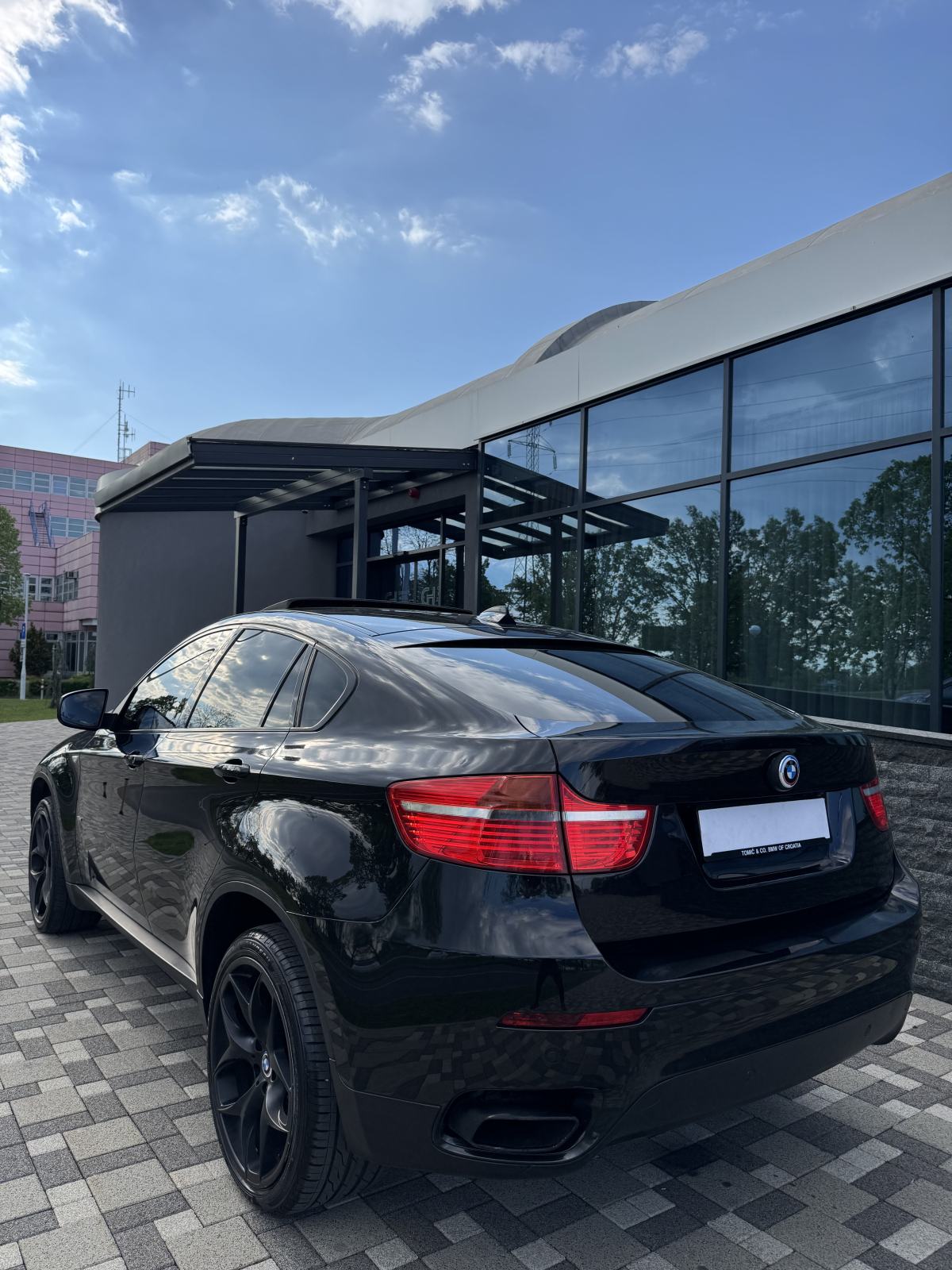 BMW X6 5.0i - M SPORT - FULL OPREMA - ORG KM - JEDINSTVEN - PRILIKA !!, fotografija 8