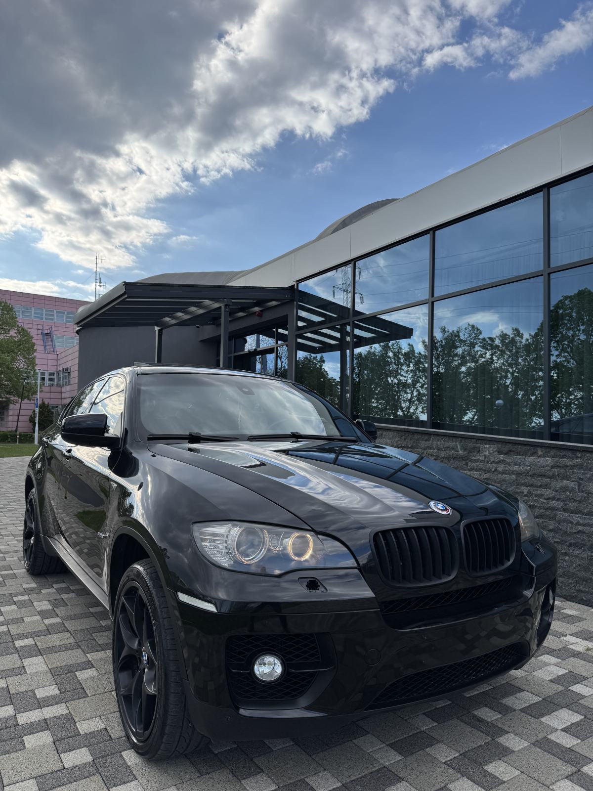 BMW X6 5.0i - M SPORT - FULL OPREMA - ORG KM - JEDINSTVEN - PRILIKA !!, fotografija 2