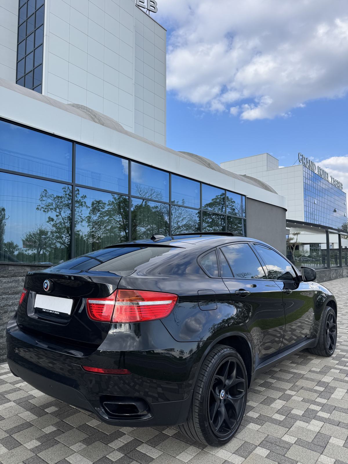 BMW X6 5.0i - M SPORT - FULL OPREMA - ORG KM - JEDINSTVEN - PRILIKA !!, fotografija 12