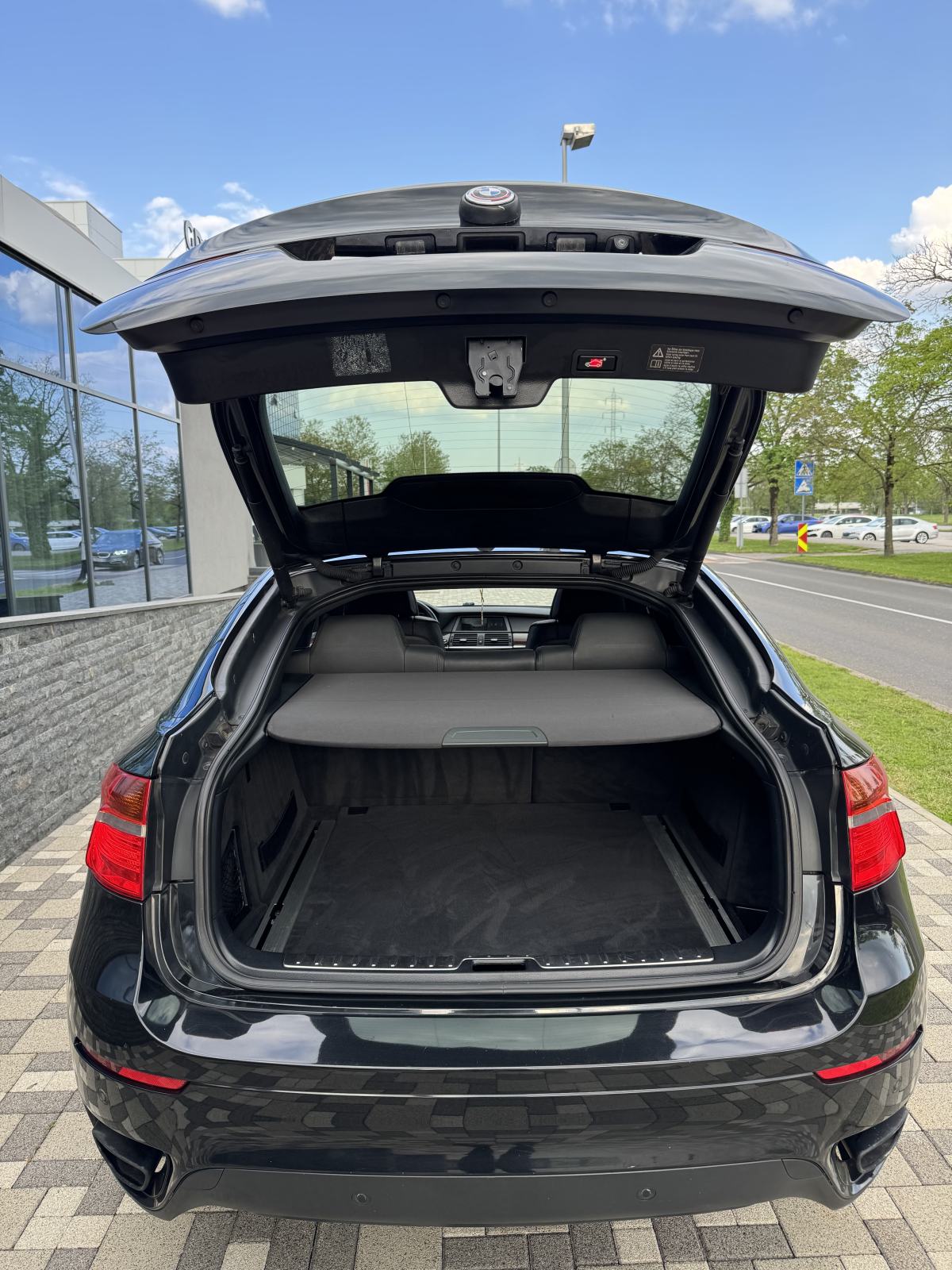 BMW X6 5.0i - M SPORT - FULL OPREMA - ORG KM - JEDINSTVEN - PRILIKA !!, fotografija 14