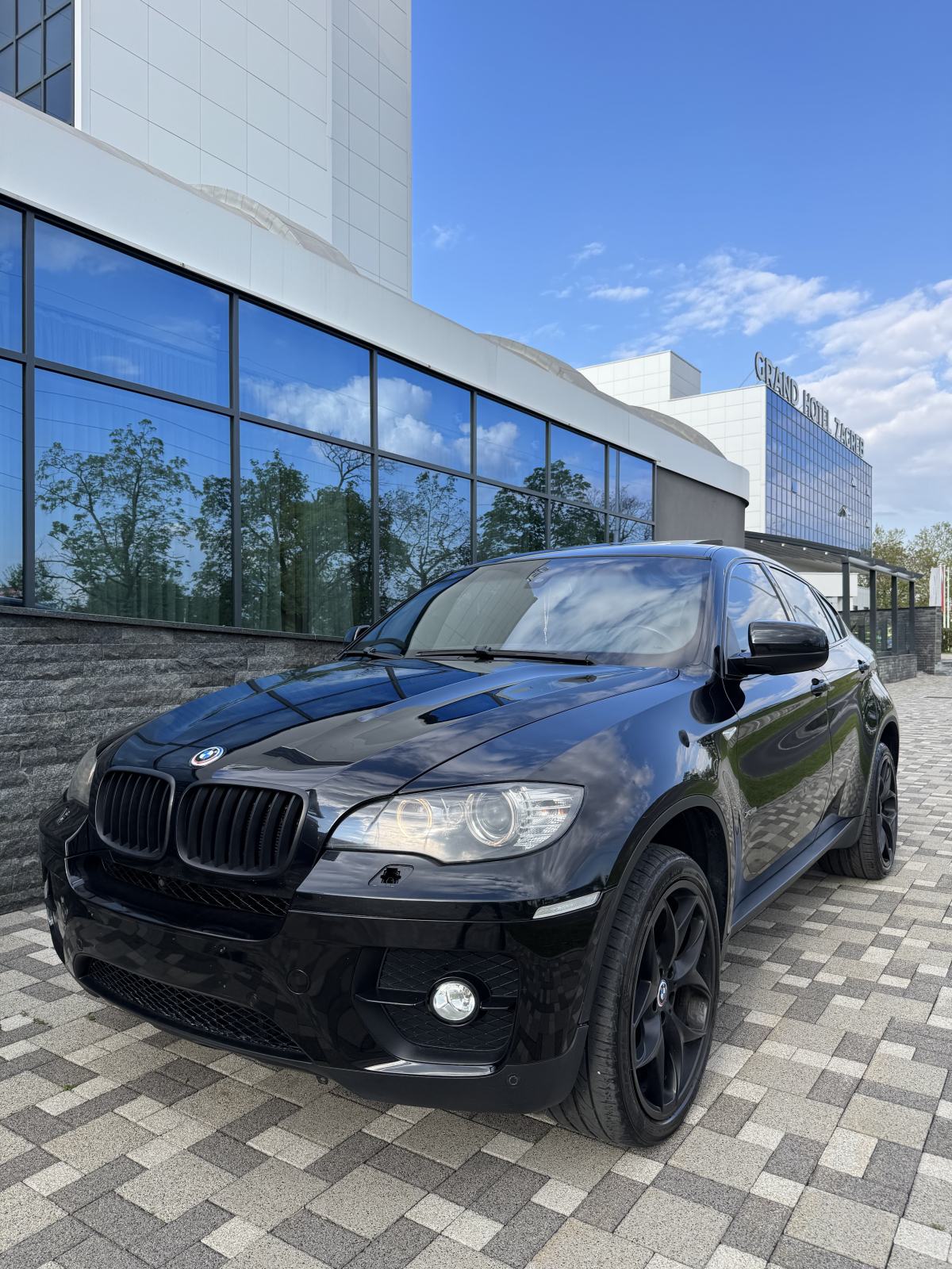BMW X6 5.0i - M SPORT - FULL OPREMA - ORG KM - JEDINSTVEN - PRILIKA !!, fotografija 4