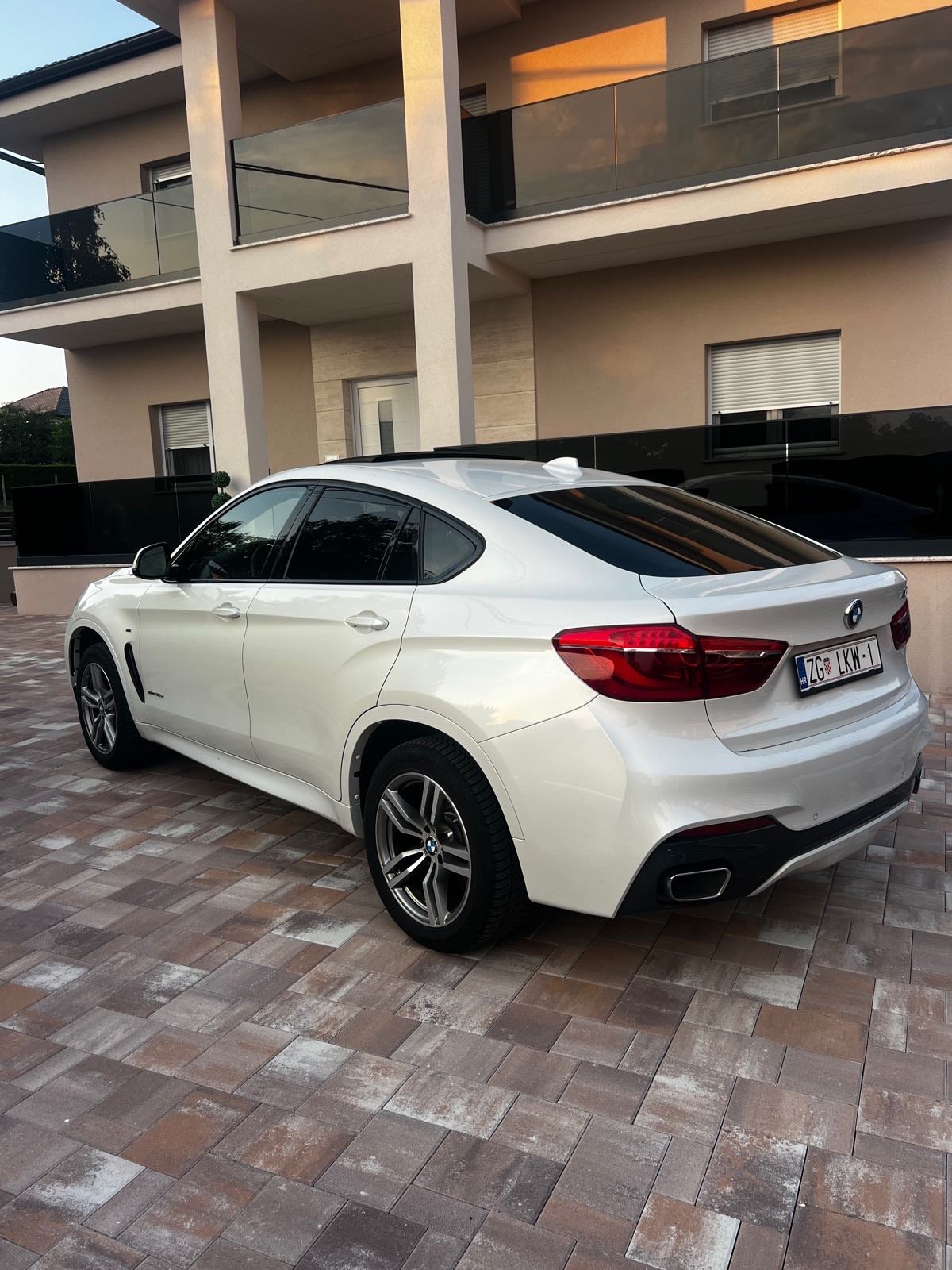 BMW X6 M 3.0, fotografija 4