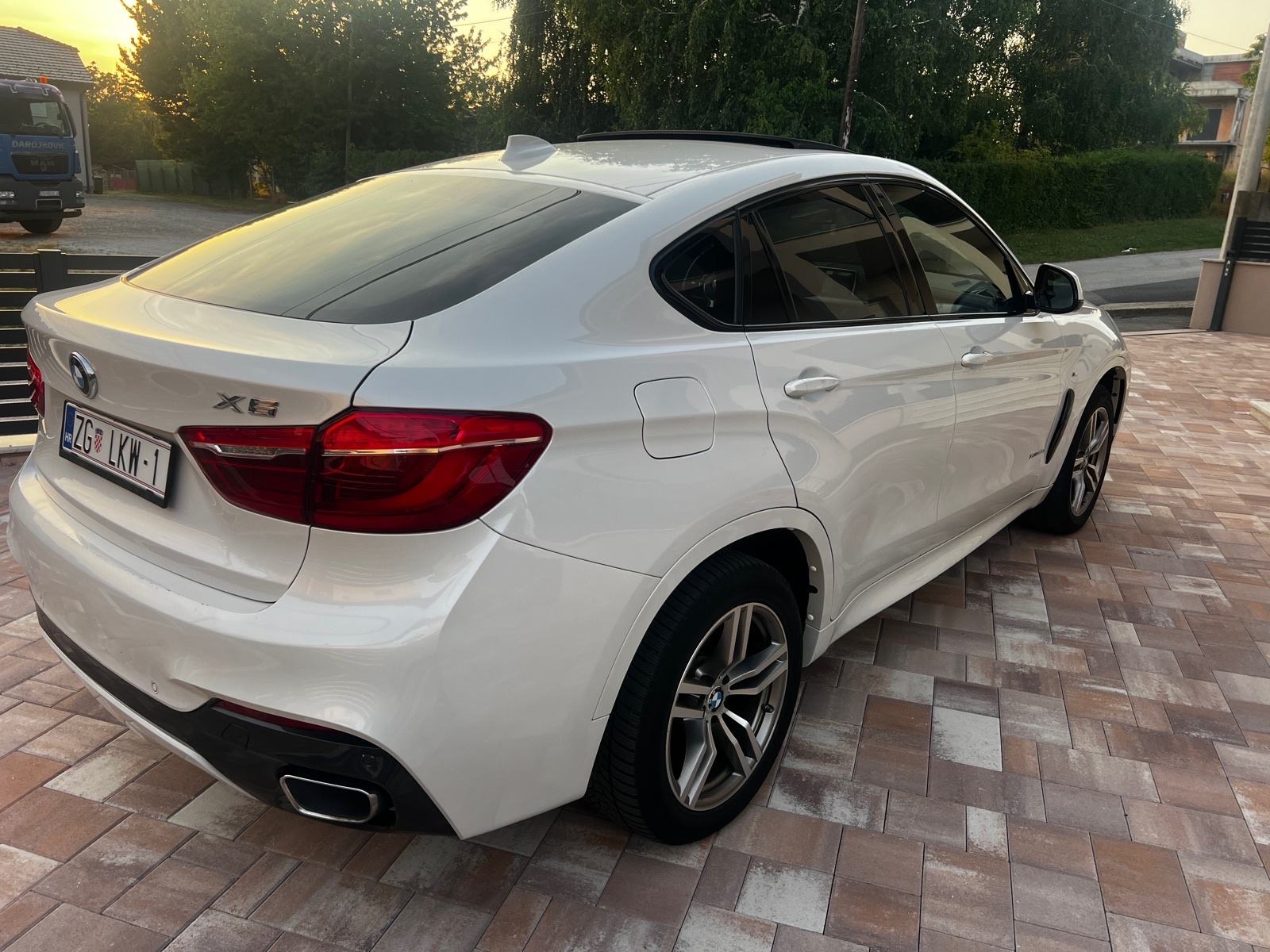 BMW X6 M 3.0, fotografija 3