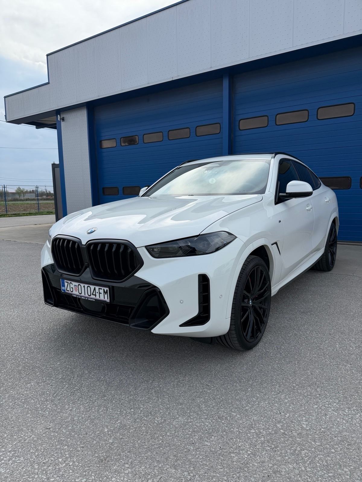 BMW X6 MsportPRO 29tkm Facelift 3.0d xdrive, fotografija 3