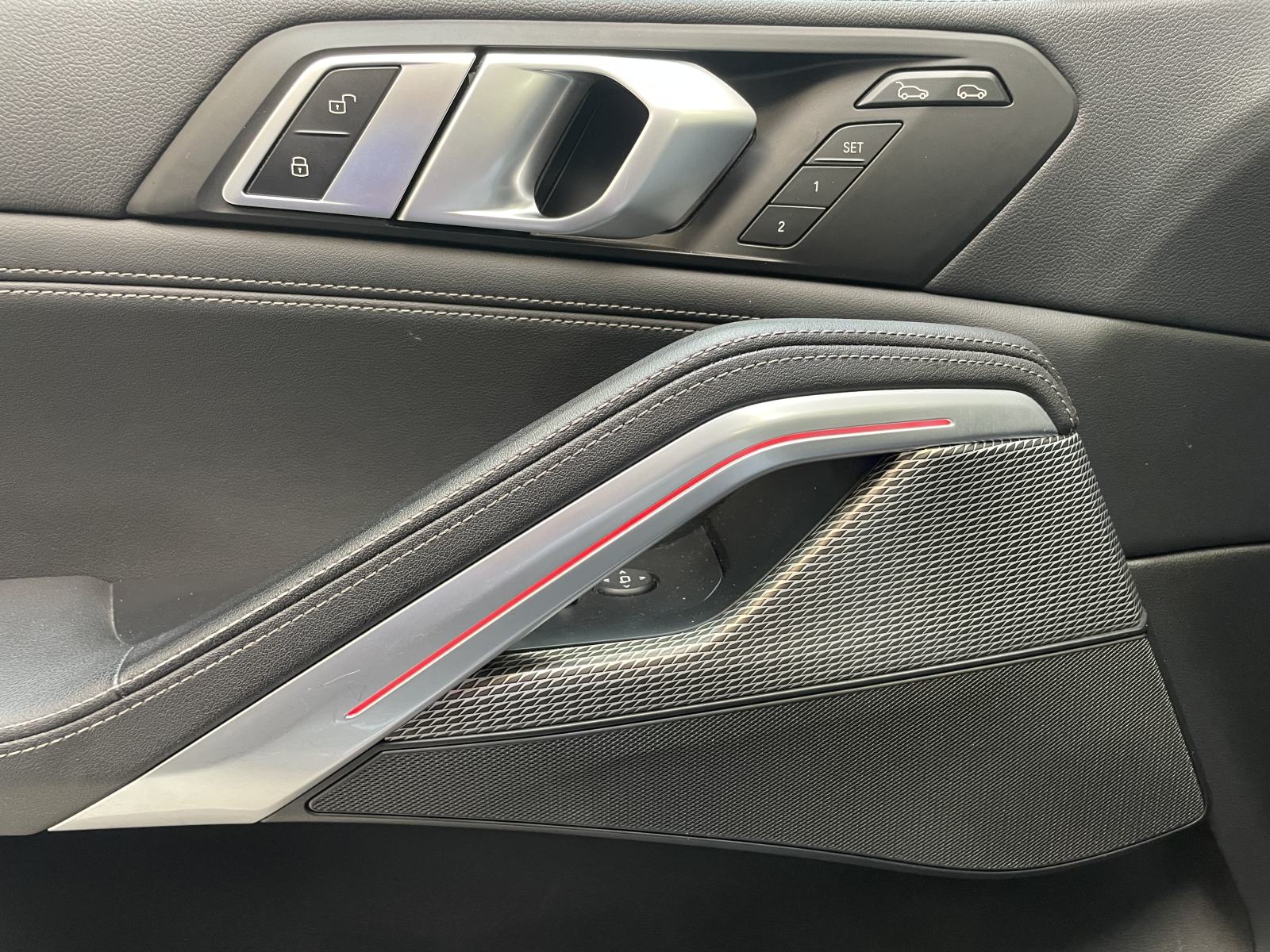 BMW X6 xDrive30d, M Sport/Performance, fotografija 17