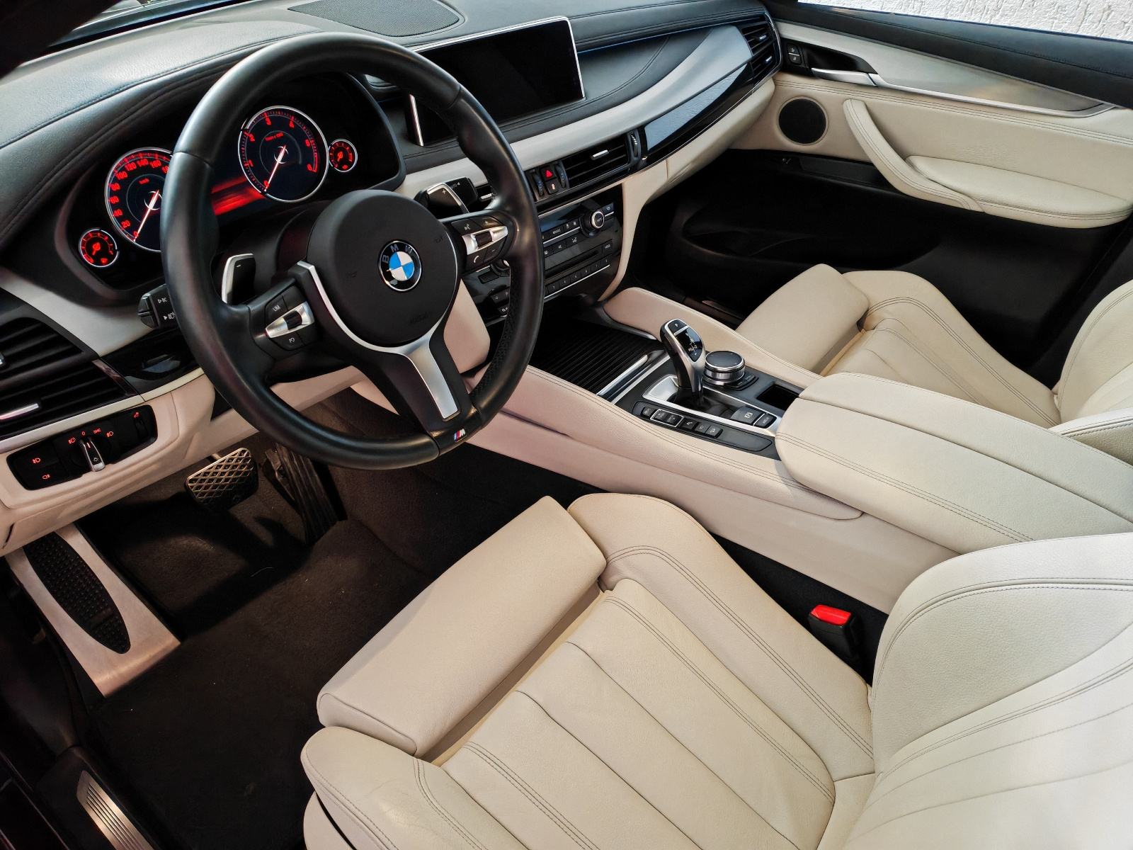 BMW X6 3.0d xDrive,M-paket,2017,servisna knjiga,alu 22",moguca zamjena, fotografija 16