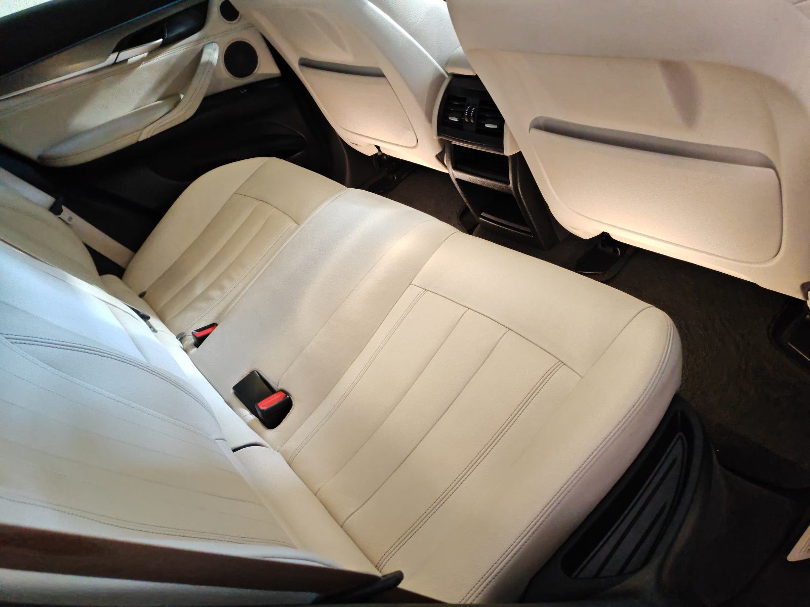 BMW X6 3.0d xDrive,M-paket,2017,servisna knjiga,alu 22",moguca zamjena, fotografija 13