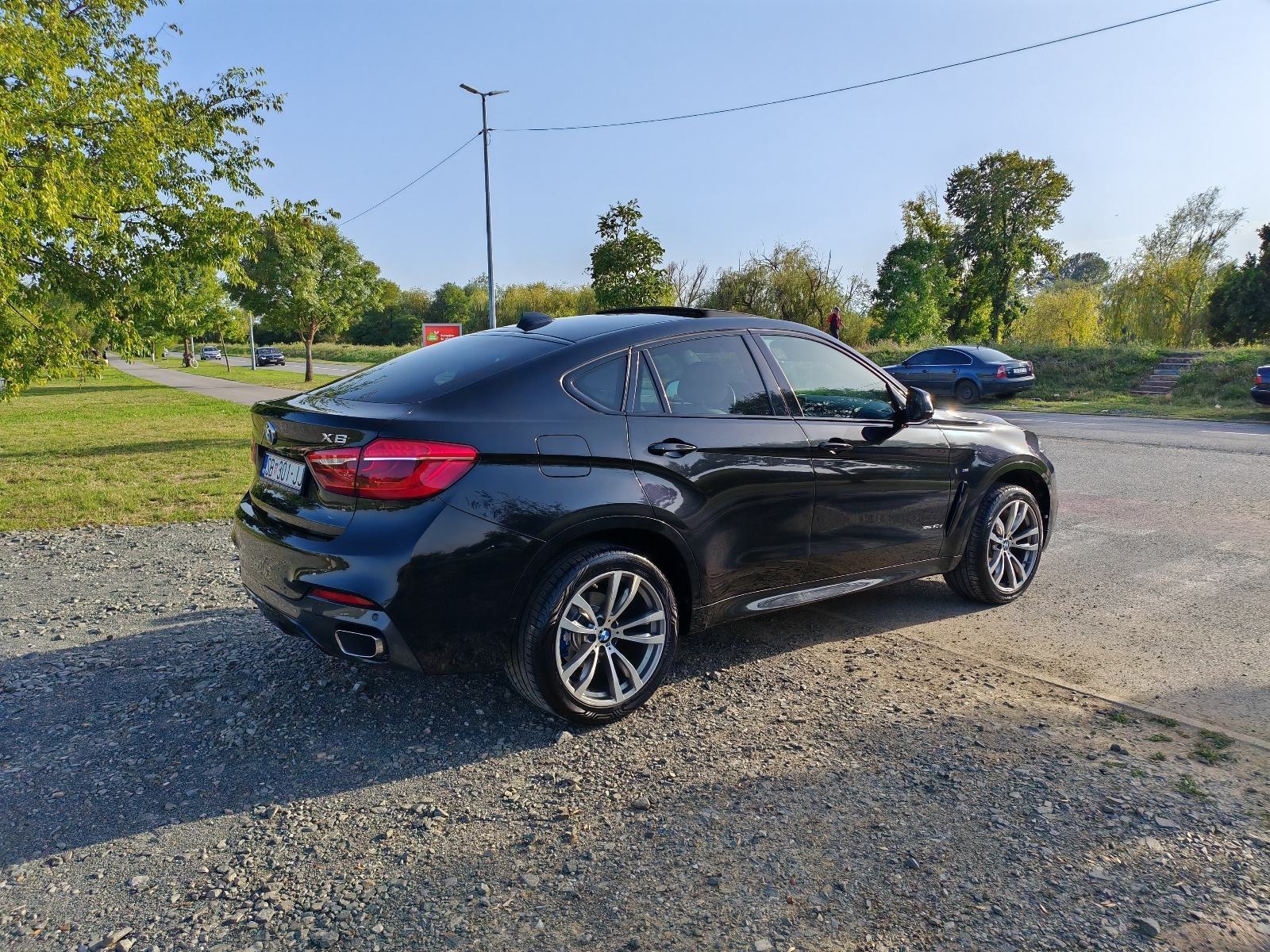 BMW X6 3.0d xDrive,M-paket,2017,servisna knjiga,alu 22",moguca zamjena, fotografija 5