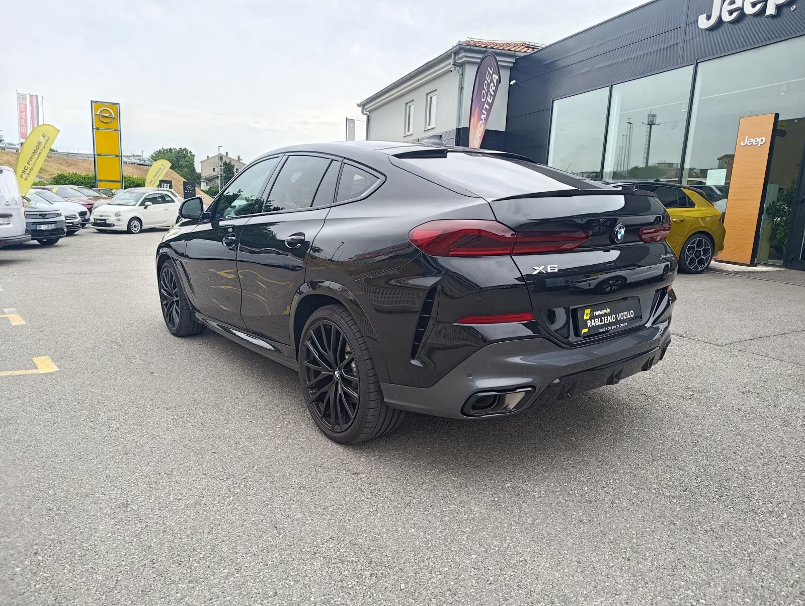 BMW X6 xDrive30d M-Sport, panoramski krov, koža, virtual kokpit, fotografija 7