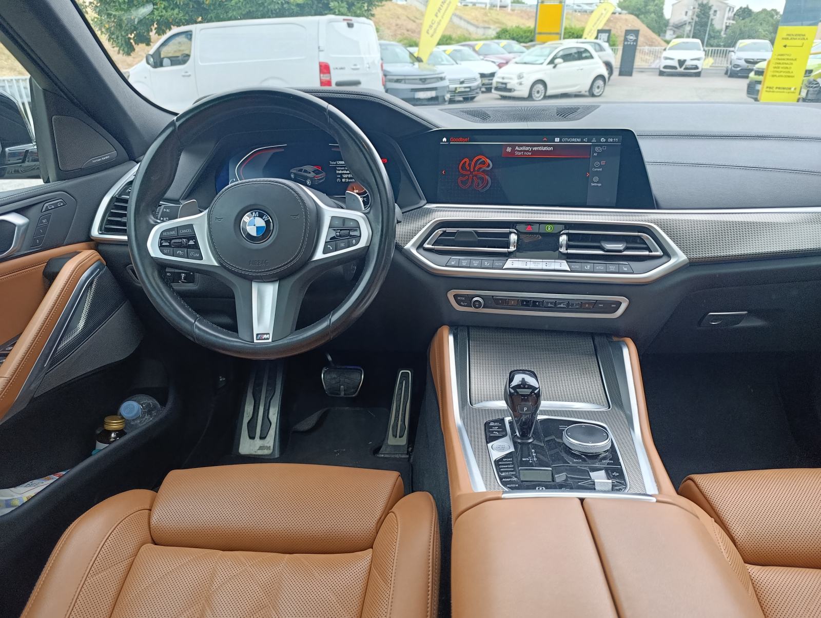 BMW X6 xDrive30d M-Sport, panoramski krov, koža, virtual kokpit, fotografija 16