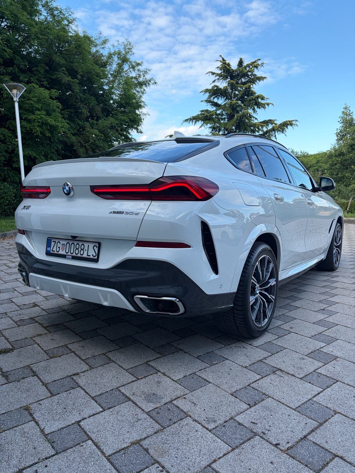 BMW X6 xDrive30d! M sport! PDV! Panorama! Prvi vlasnik!, fotografija 8