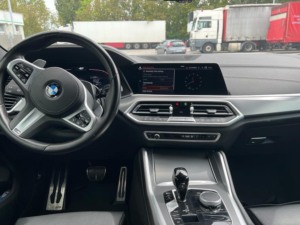 BMW X6 xDrive30d, fotografija 10