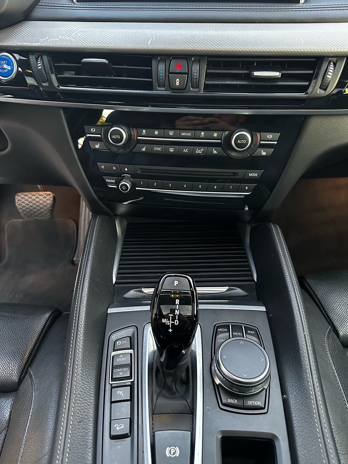 BMW X6 xDrive40d automatik FULL OPREMA, fotografija 11