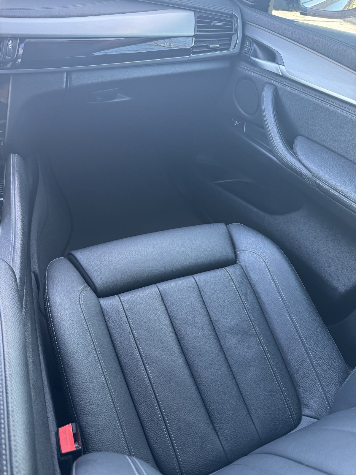 BMW X6 xDrive40d, fotografija 5