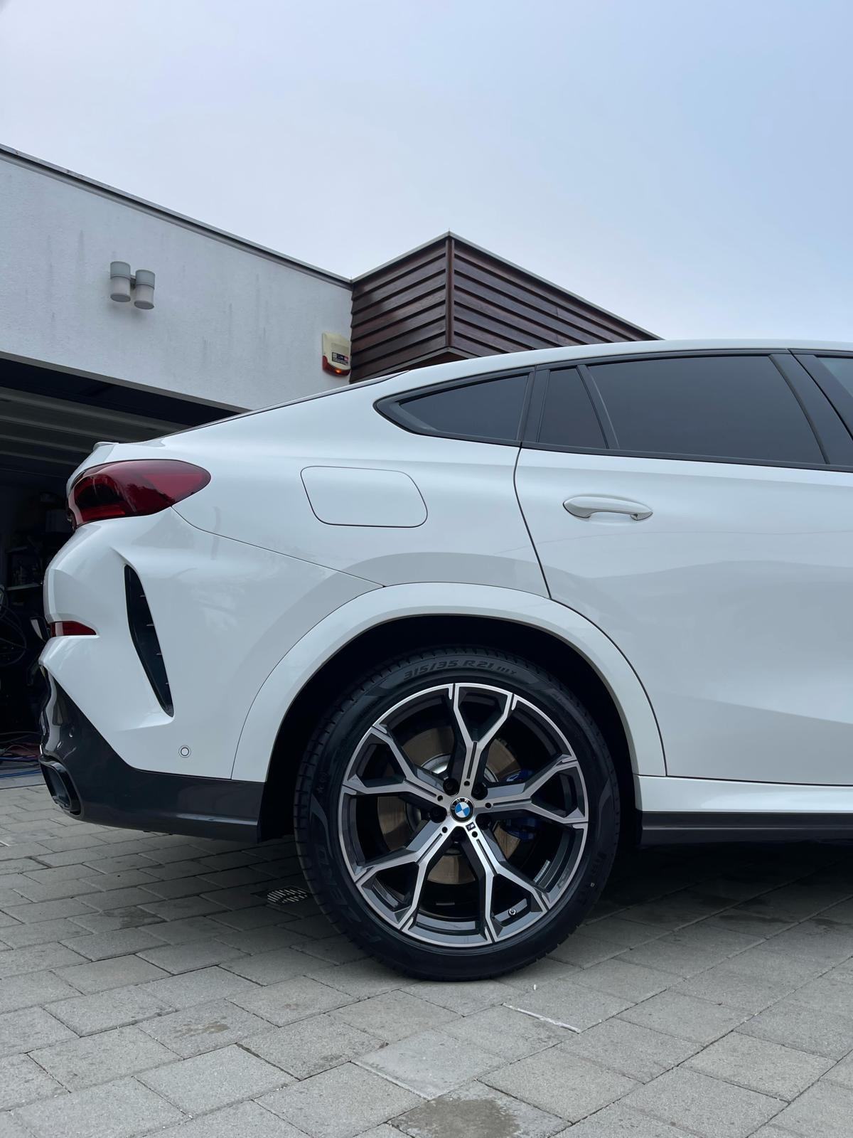 BMW X6 xDrive40i MKARTICE-ZAMJENA, fotografija 5