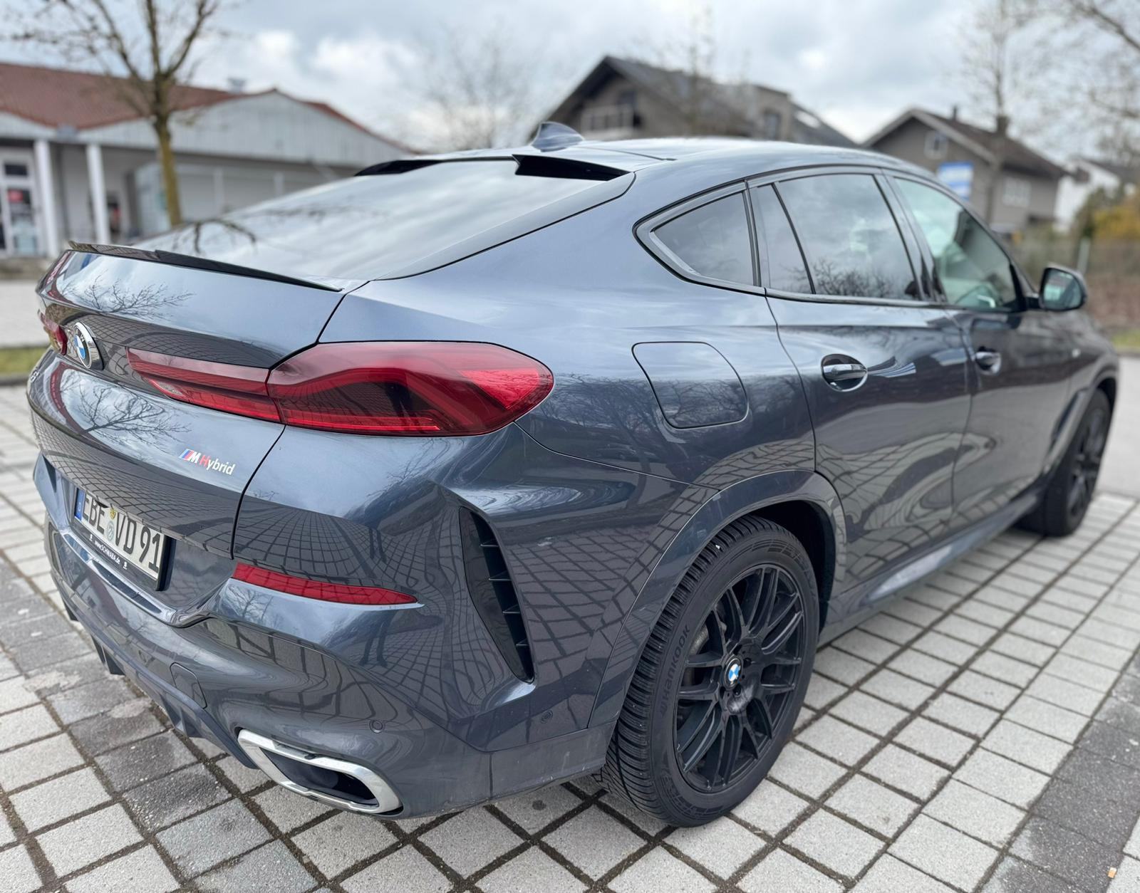 BMW X6 xDrive40i, fotografija 3