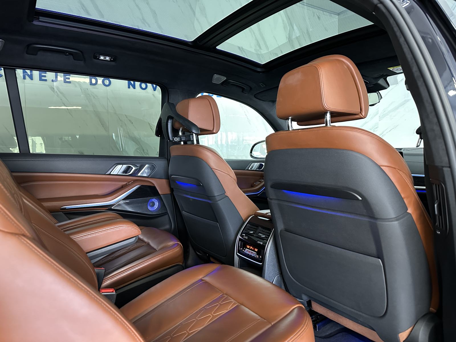 BMW X7 M50d|M|ACC|Zračno|SkyL|HUD|Bowers|Laser|360K|6S|, fotografija 15
