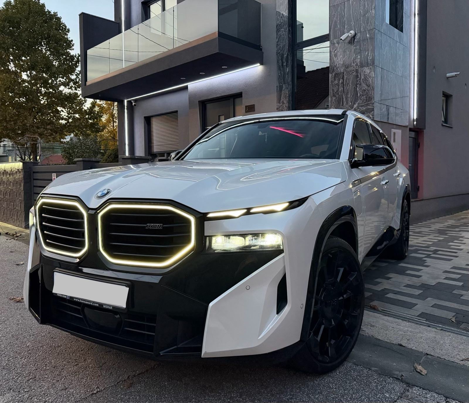 BMW XM M Performance,Carbon,IconicGlow,360°,SoftClose,Masaža,H/K,-PDV-