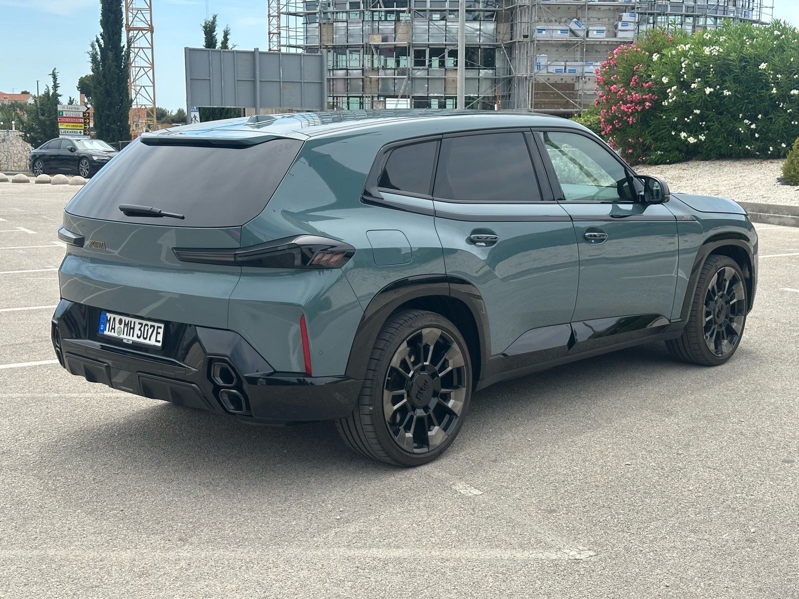 BMW XM, V8, 653 KS, dostupan ODMAH, zamjena za jeftinije uz nadoplatu, fotografija 11