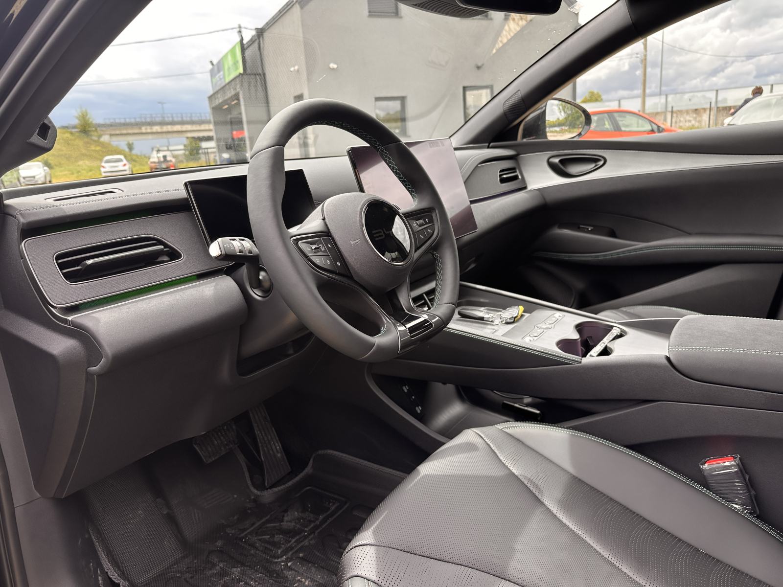 BYD BYD SEAL 6 DM-i Touring 1.5 PHEV Comfort /PDV /NAJAM ili PRODAJA /, fotografija 15