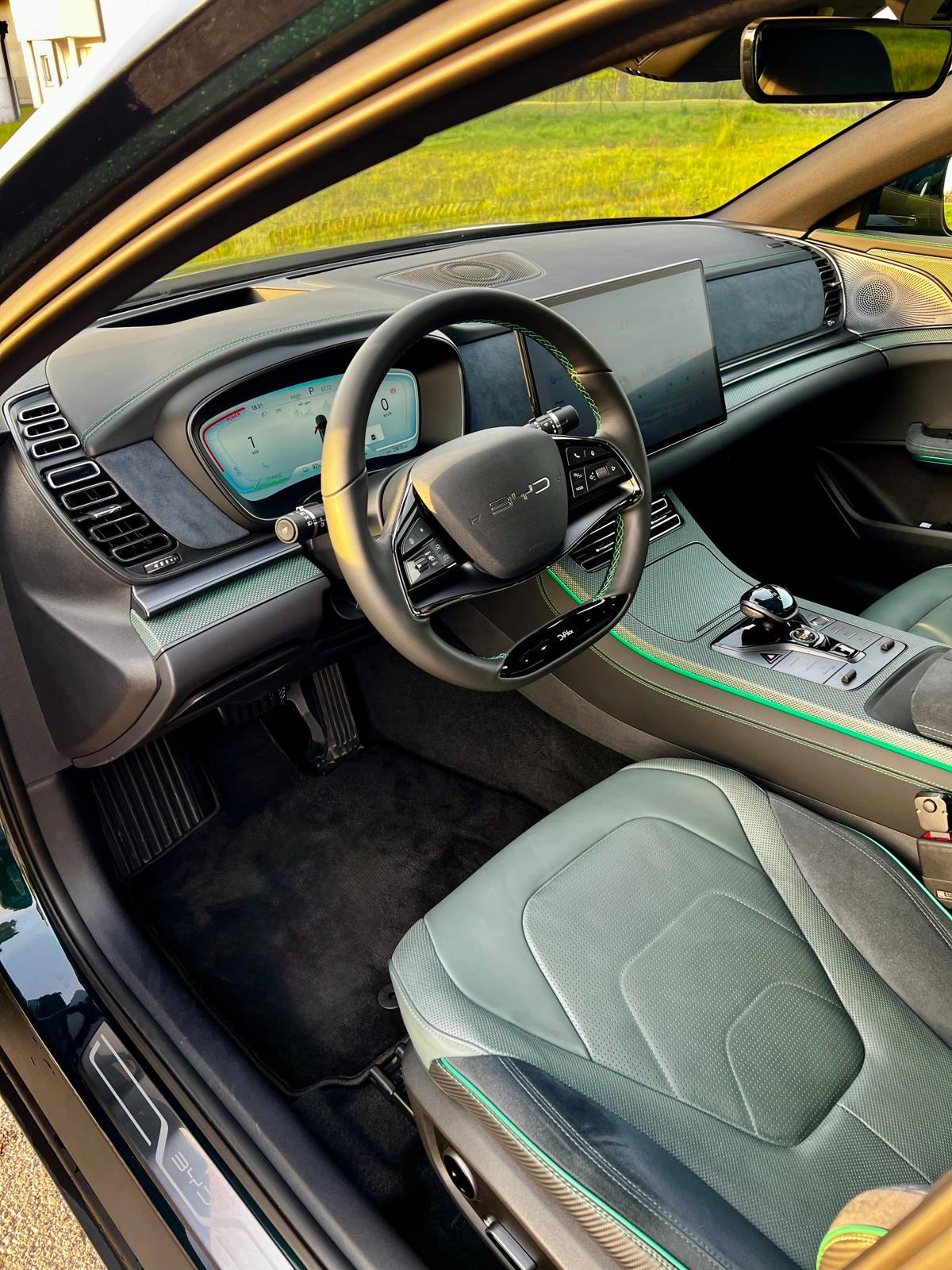 BYD HAN EMERALD EDITION FULL OPREMA, fotografija 9
