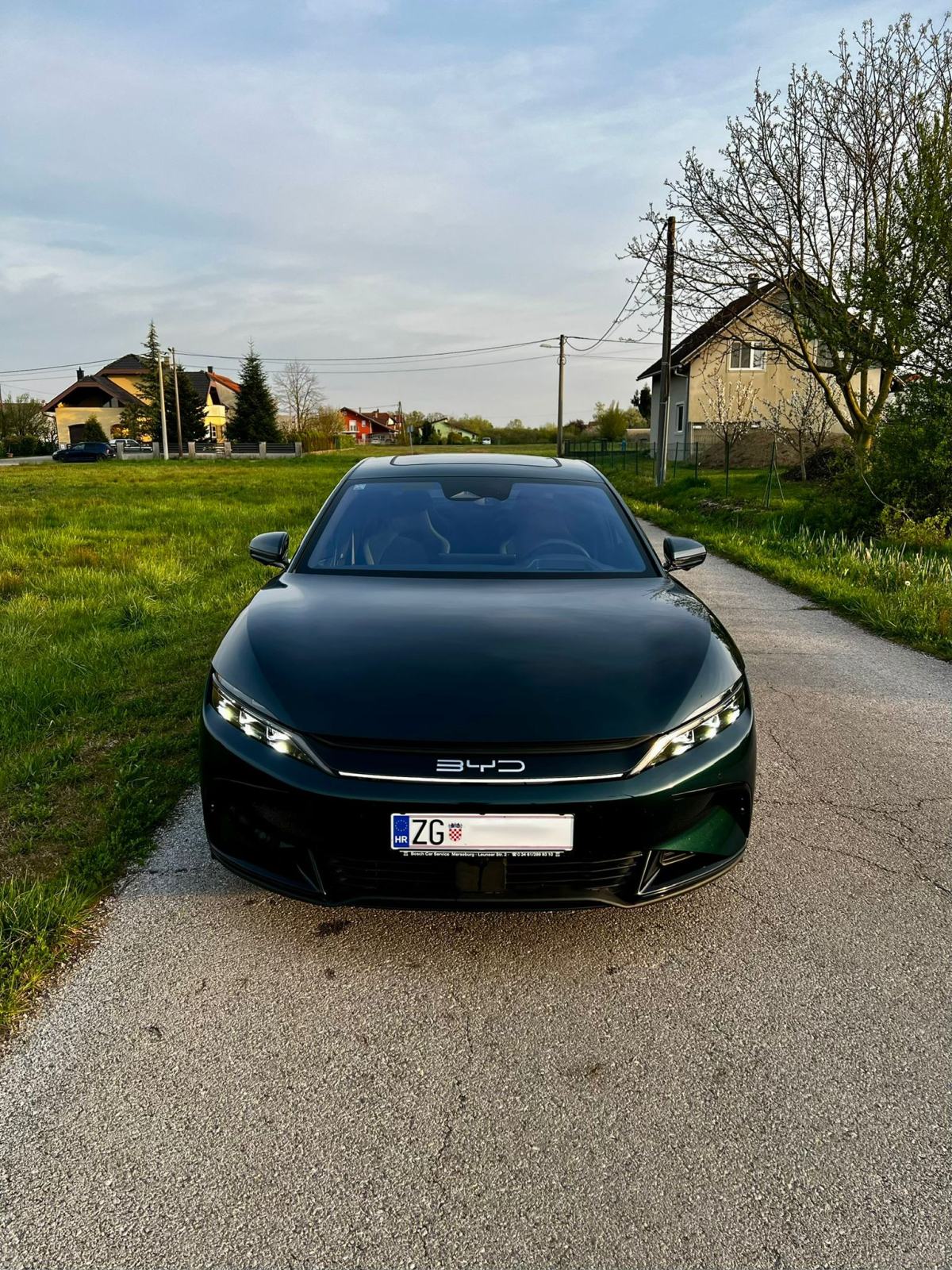 BYD HAN EMERALD EDITION FULL OPREMA, pogled izvana - slika 2