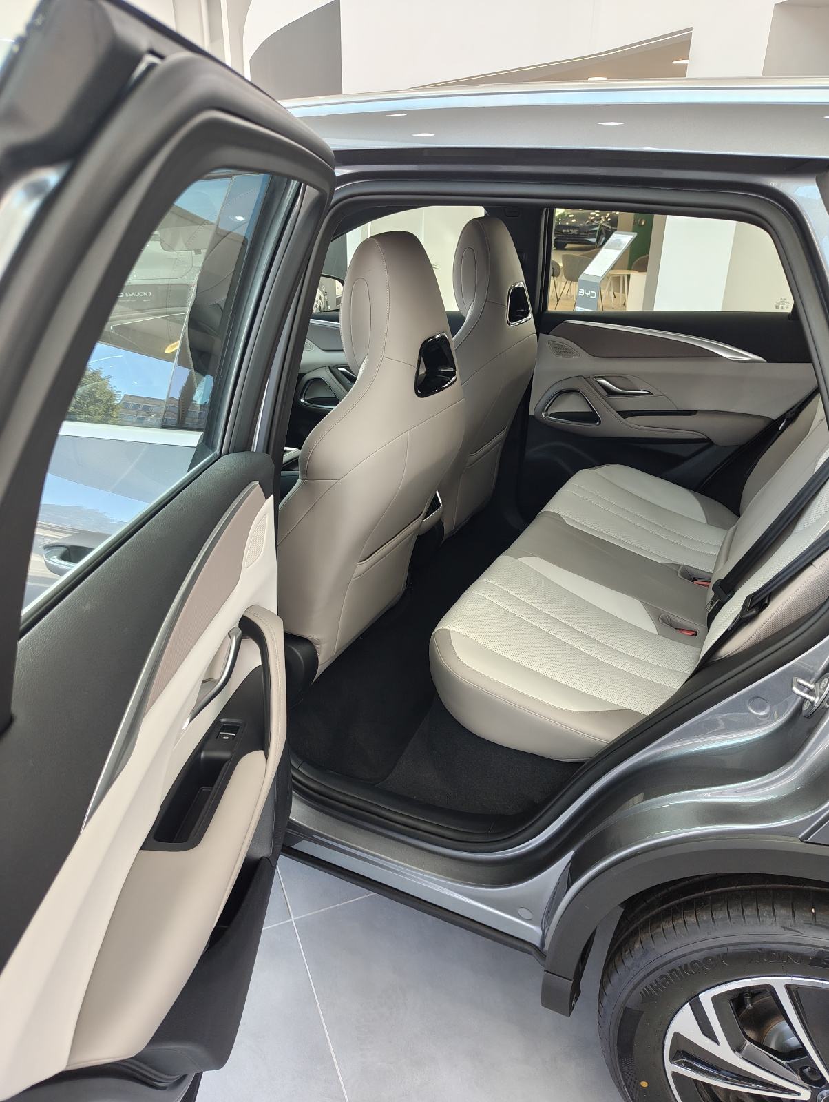 BYD Seal Sealion 5 DM-i Comfort, fotografija 10