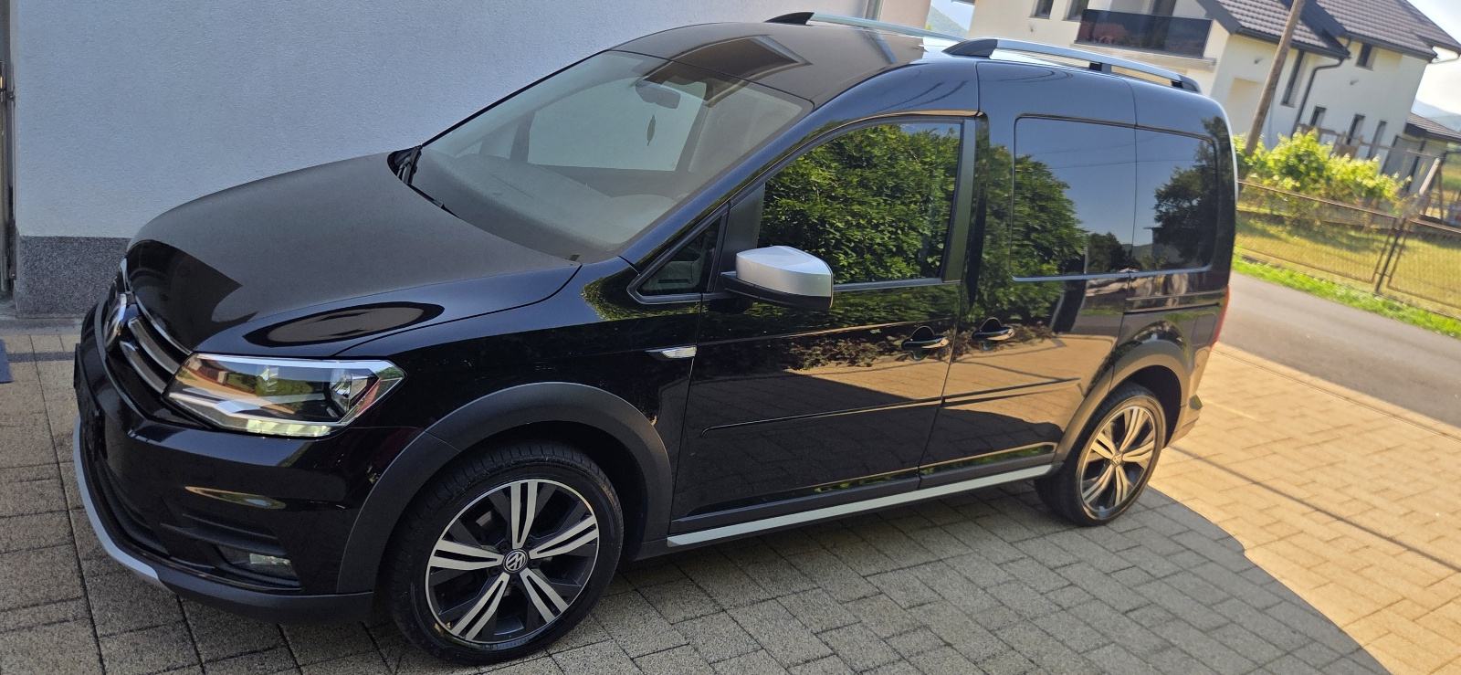 Caddy Alltrack 2.0 tdi DSG 2020 g., fotografija 3