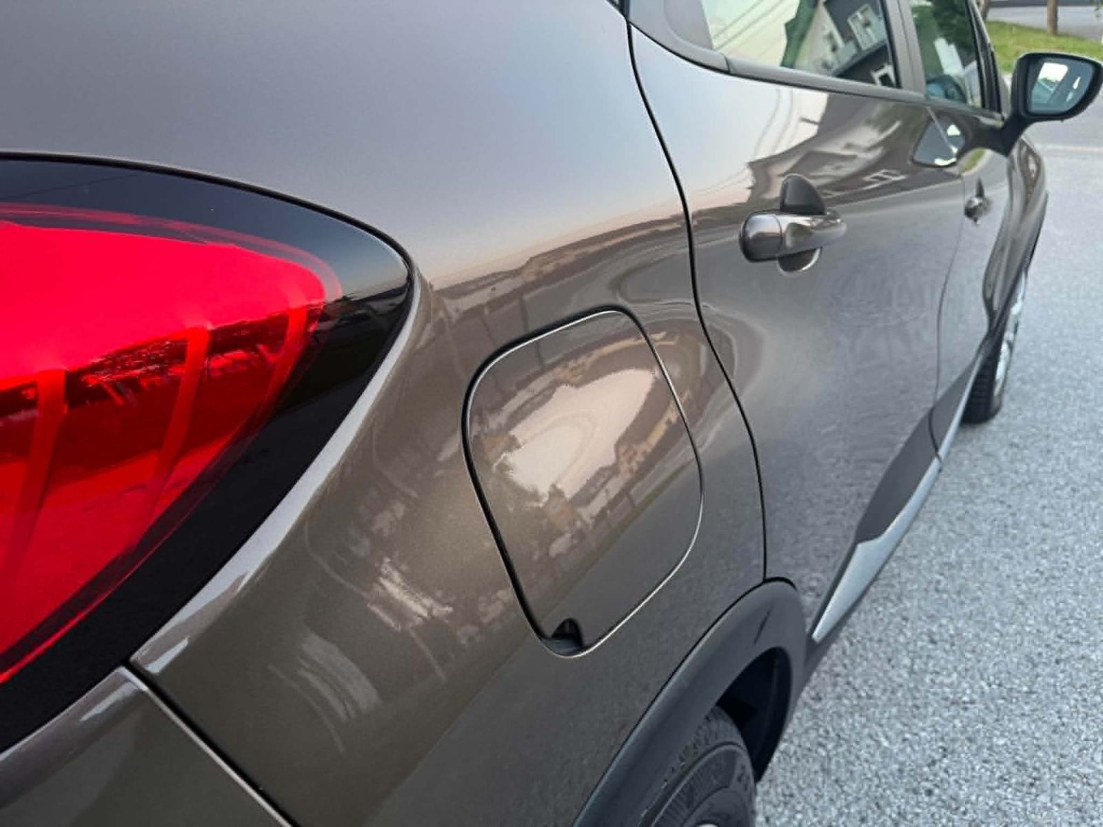 CAPTUR TCE 90 KS..LIMITED OPREMA..! SAMO 71 200 KM.NOV NOVCAT..!!, fotografija 8