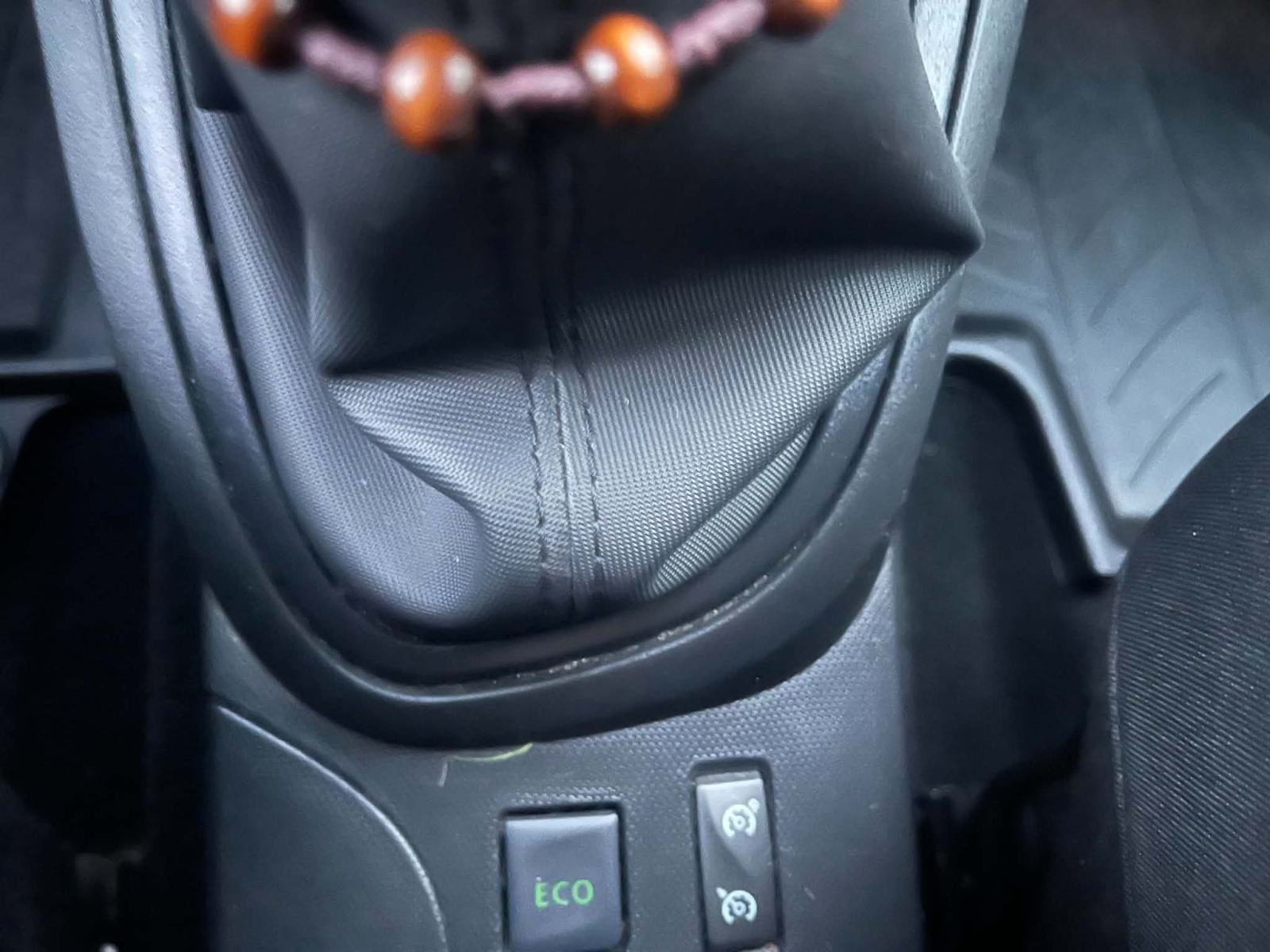 CAPTUR TCE 90 KS..LIMITED OPREMA..! SAMO 71 200 KM.NOV NOVCAT..!!, fotografija 19