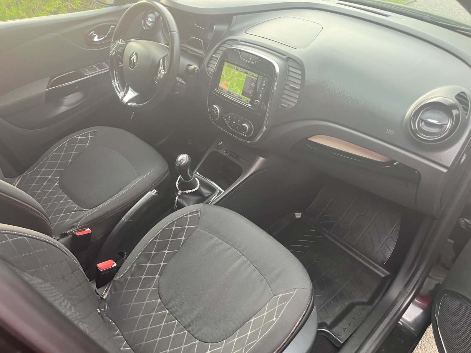 CAPTUR TCE 90 KS.. ..ORANGE DESIGNE SPORT. !!,,BEZ OŠTEČENJA !!, fotografija 8