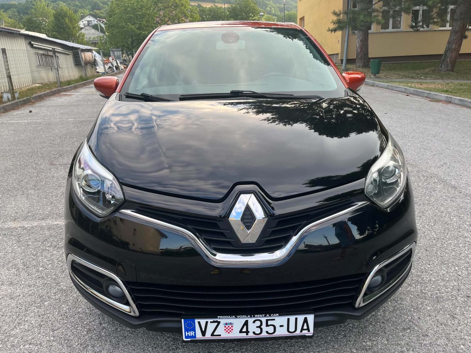 CAPTUR TCE 90 KS.. ..ORANGE DESIGNE SPORT. !!,,BEZ OŠTEČENJA !!, pogled izvana - slika 5
