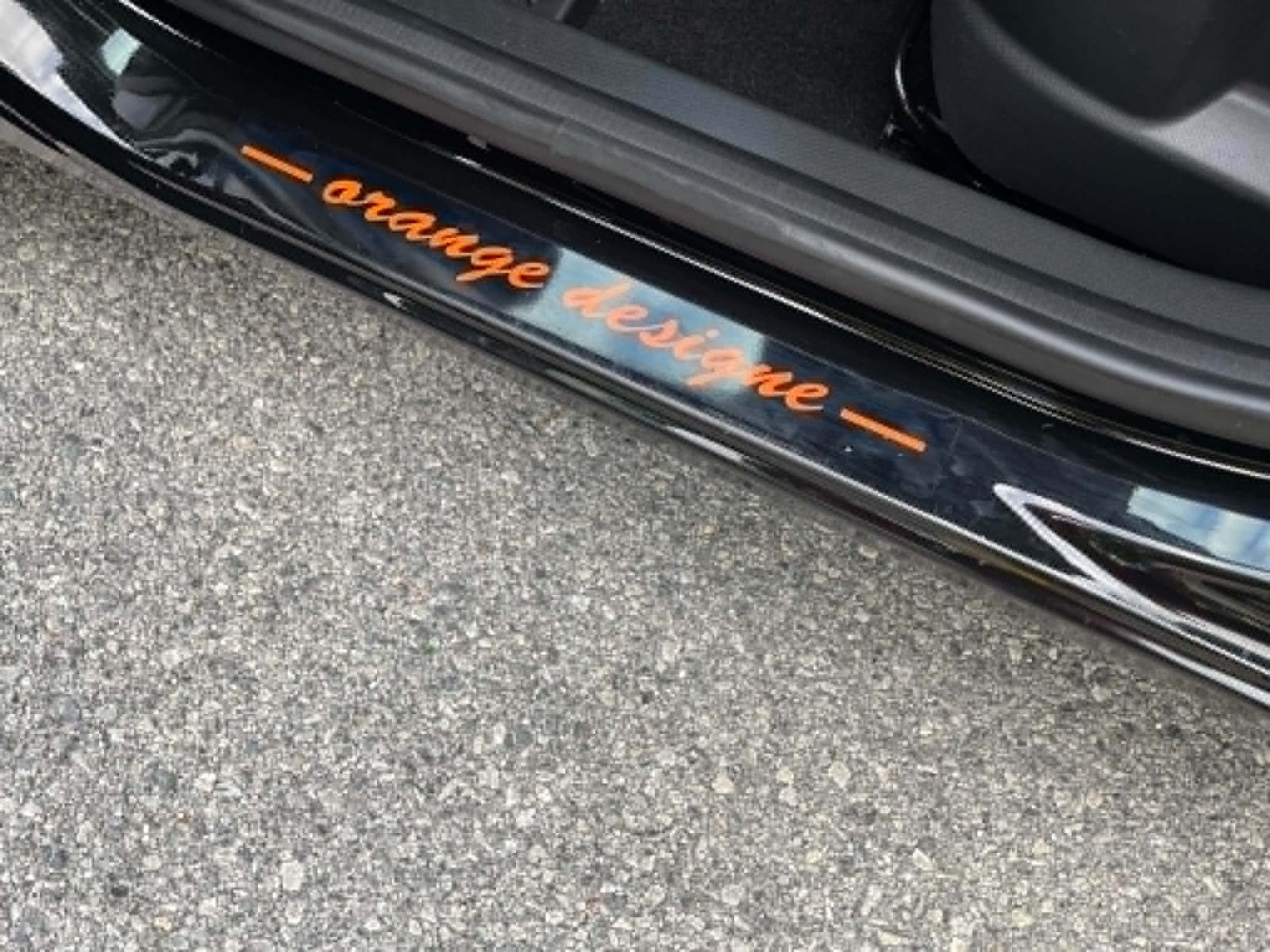CAPTUR TCE 90 KS.. ..ORANGE DESIGNE SPORT. !!,,BEZ OŠTEČENJA !!, fotografija 17