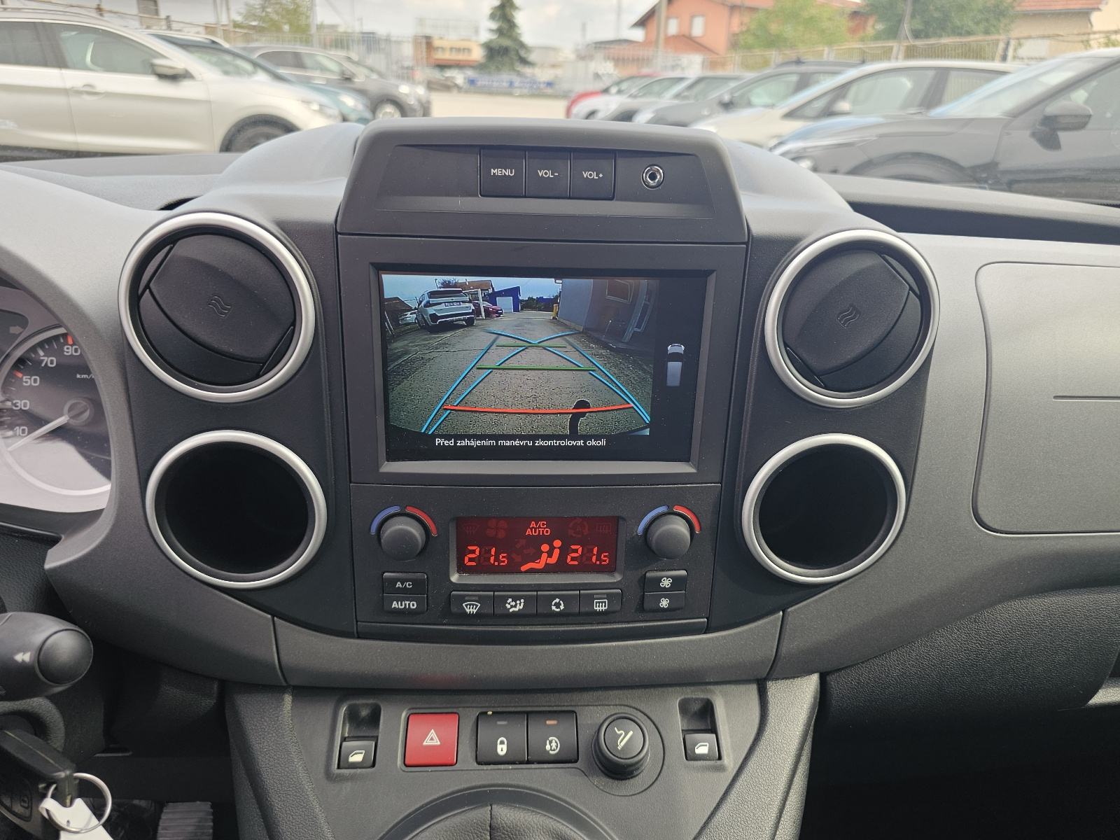 Citroën Berlingo 1.2 110 Shine*2018g.*93000km*Garancija 2.godine*, fotografija 10