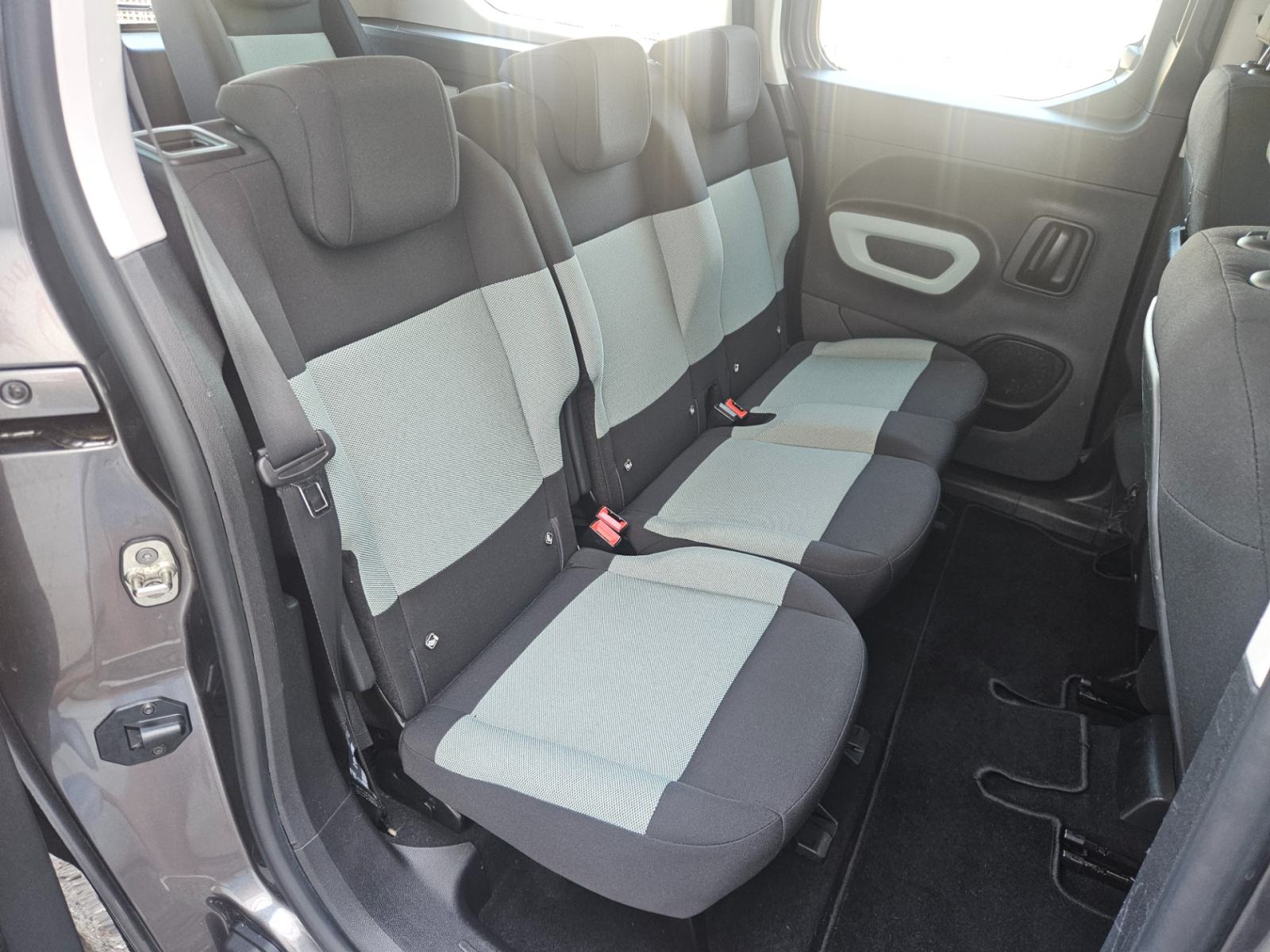 Citroën Berlingo 1,5 BlueHDi, 7 SJEDALA,GARANCIJA., fotografija 15