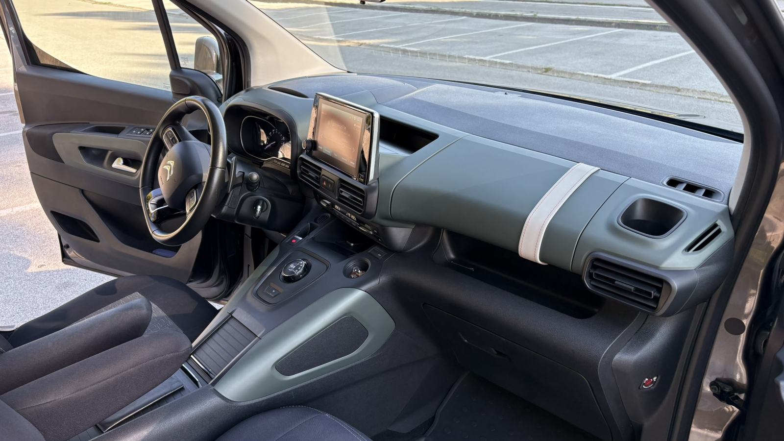Citroën Berlingo 1,5 BlueHDI XTR EAT8 automatik, fotografija 6