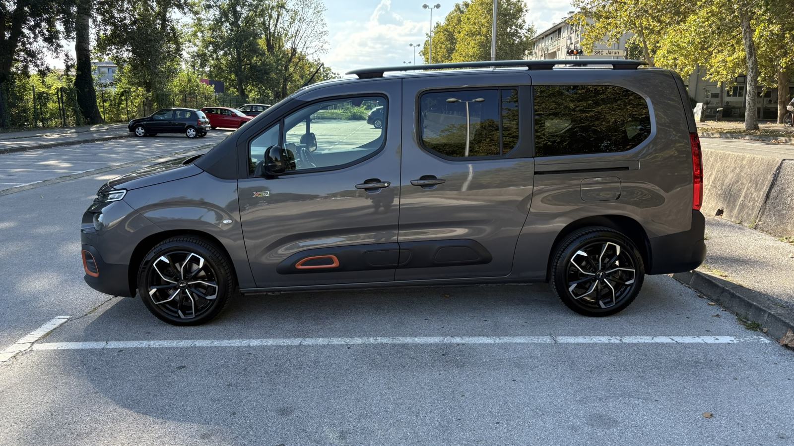 Citroën Berlingo 1,5 BlueHDI XTR EAT8 automatik, fotografija 9