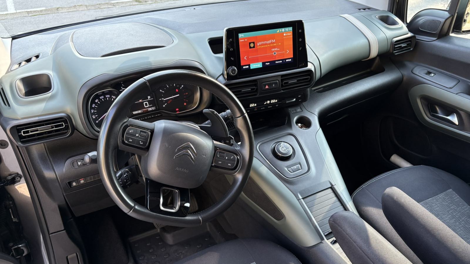 Citroën Berlingo 1,5 BlueHDI XTR EAT8 automatik, fotografija 12