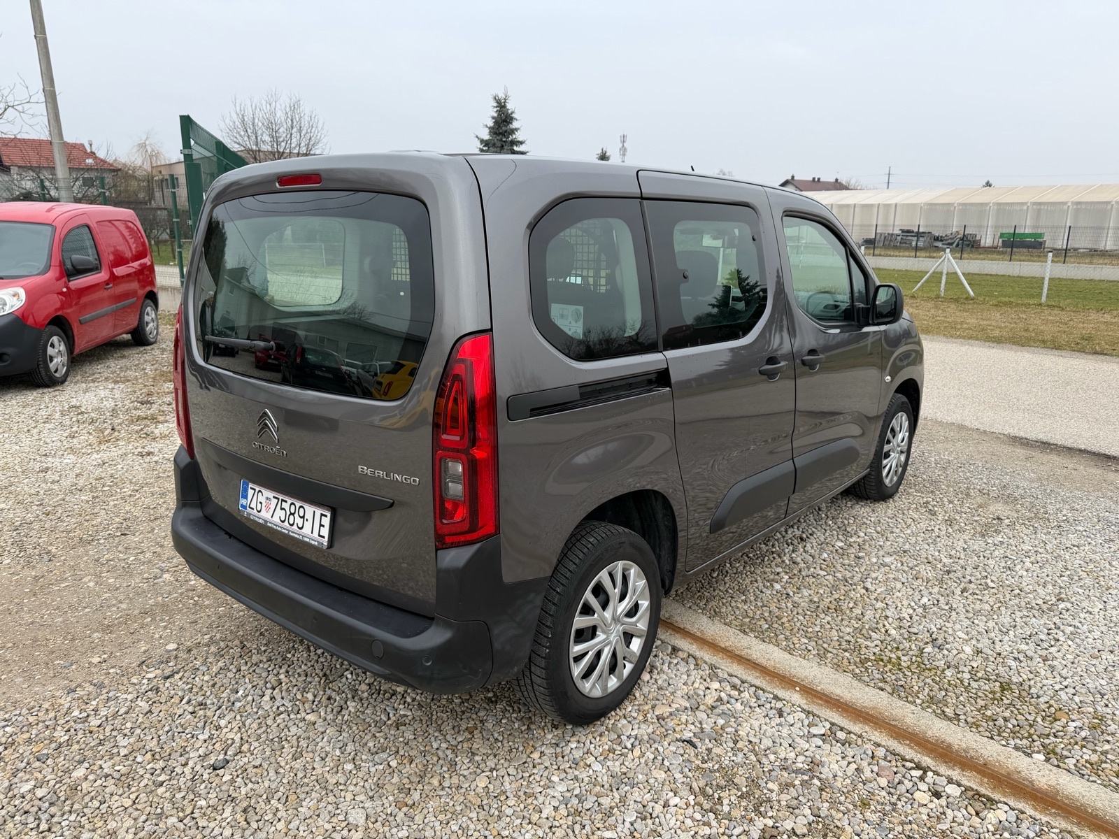 Citroën Berlingo 1,5 BlueHDI *N1* *EKRAN* *PDC* *JMASTVO* *1. VL*, fotografija 2