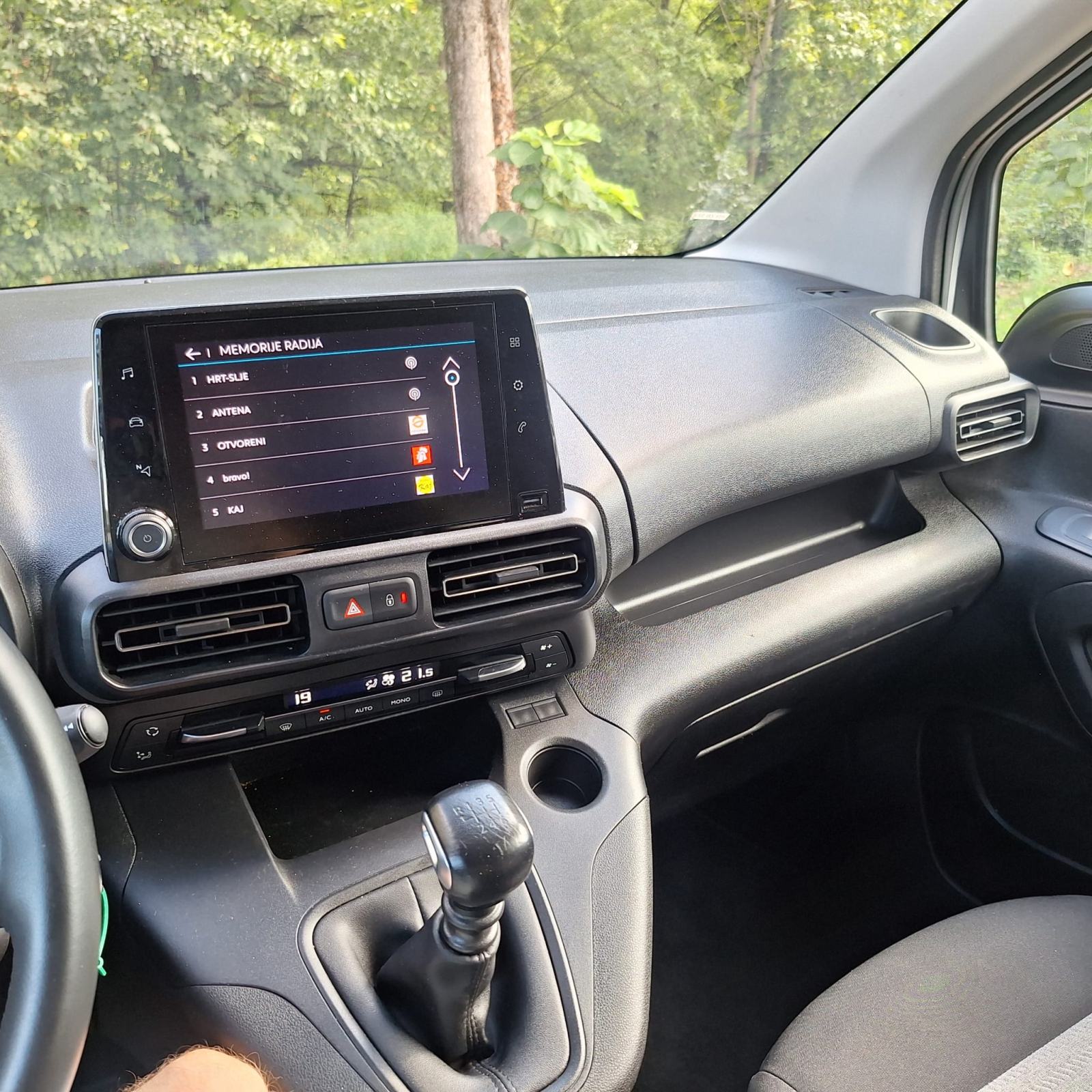 Citroën Berlingo 1,5 BlueHDI 2023, 30800 km, N1, fotografija 15