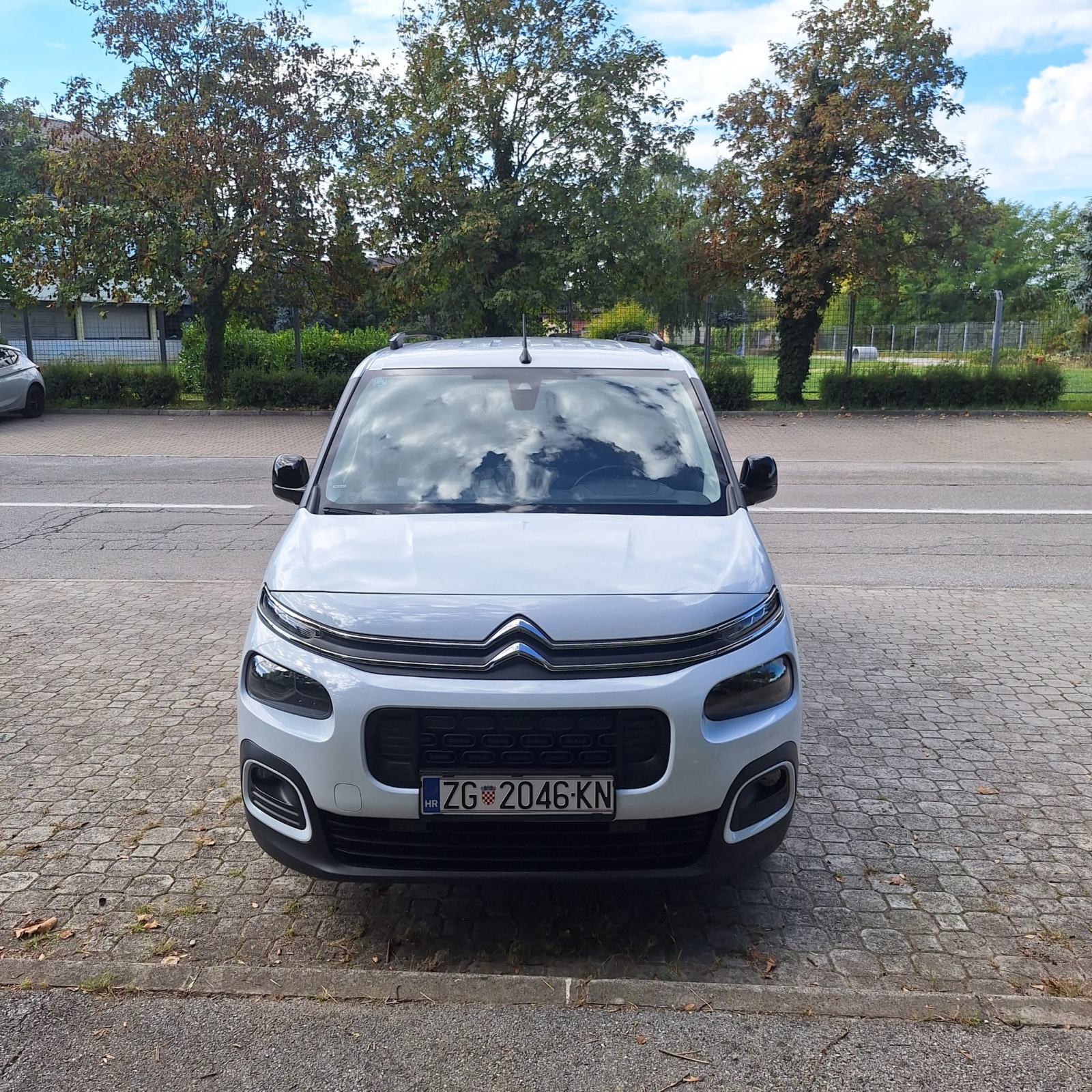 Citroën Berlingo 1,5 BlueHDI 2023, 30800 km, N1, fotografija 2